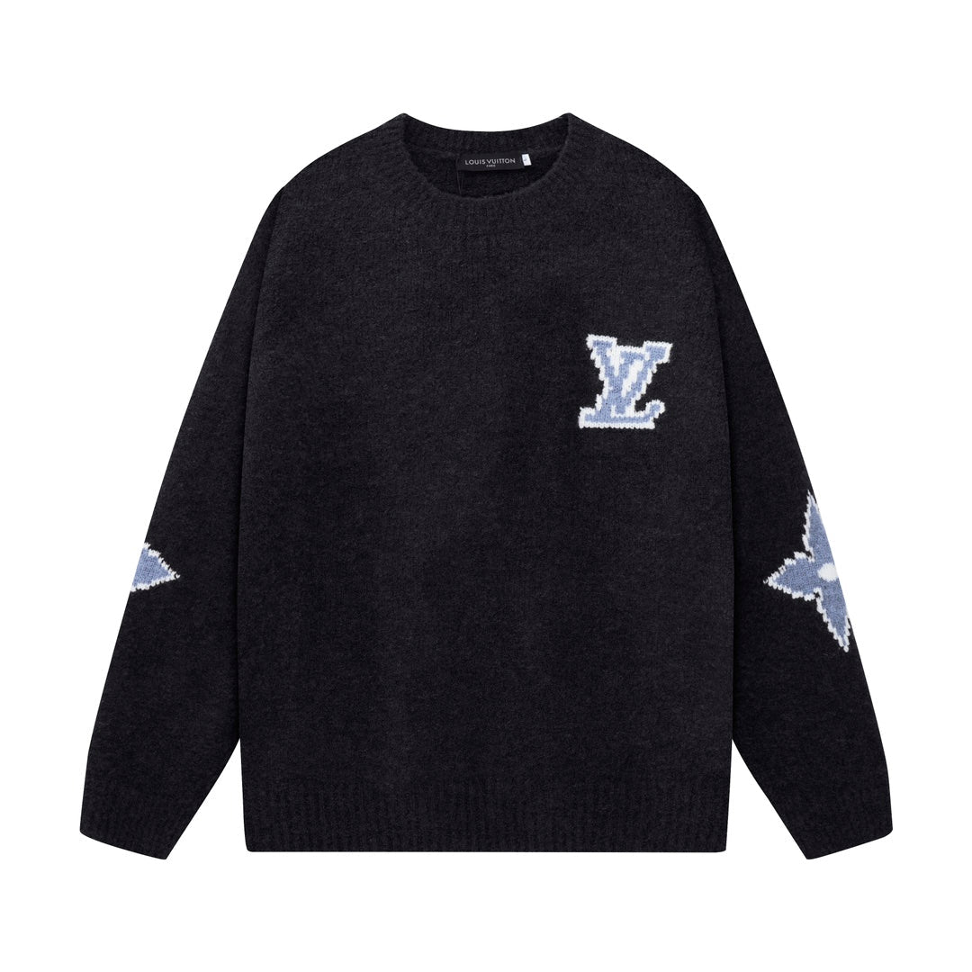 New crew-neck wool knit sweater New crew-neck wool knit sweater