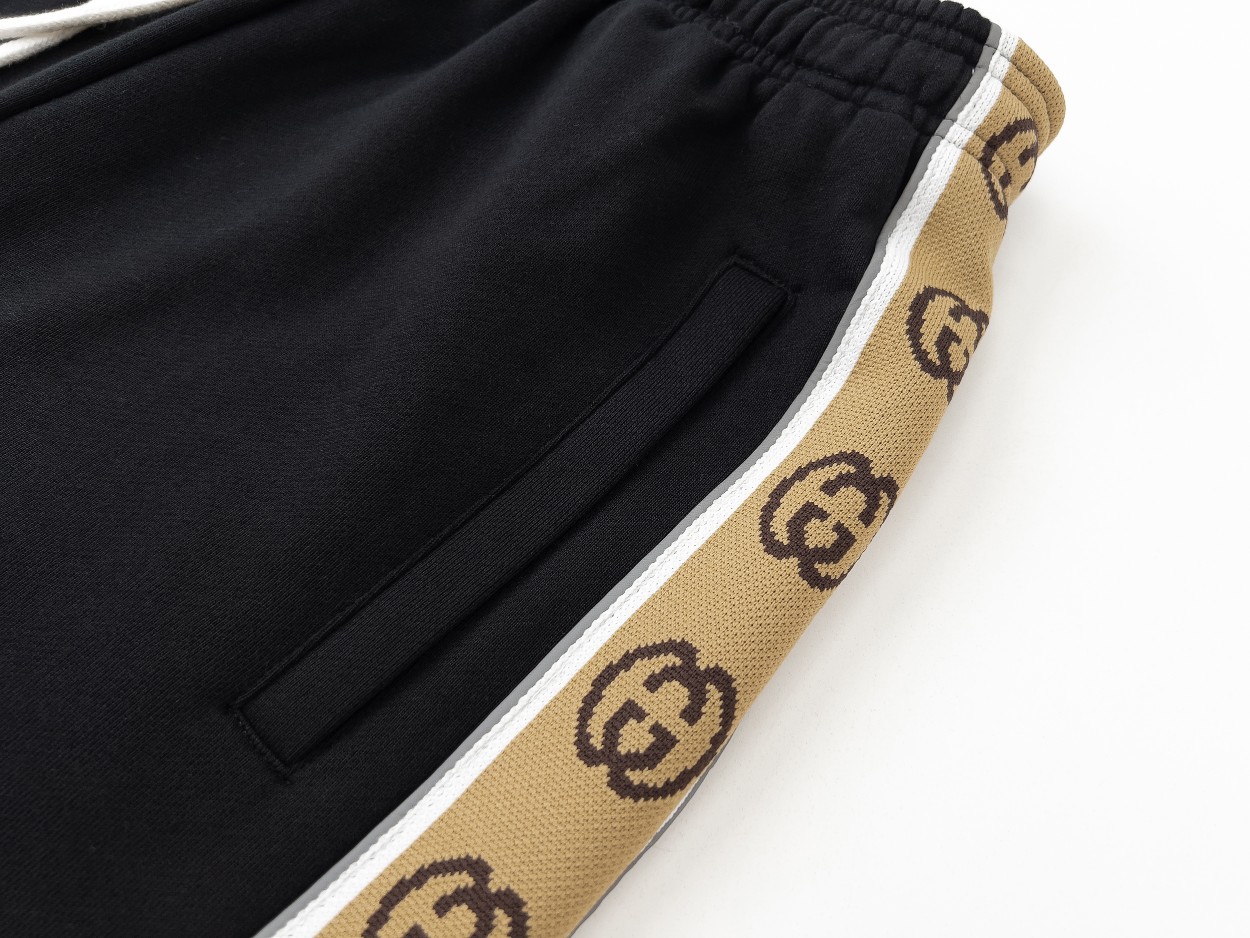 Casual embroidered shorts Casual embroidered shorts