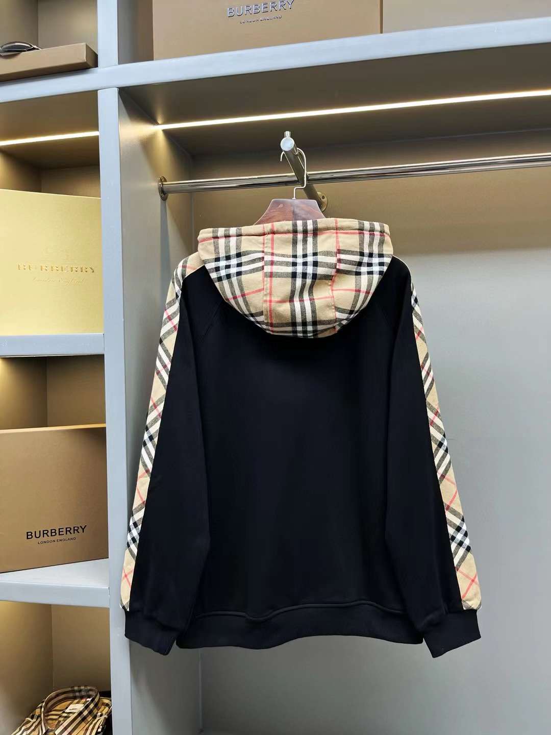 Classic striped hooded cardigan Classic striped hooded cardigan