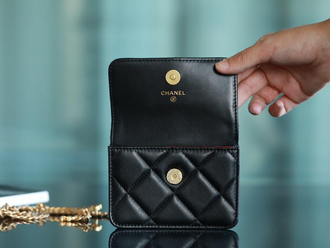 0528 Pending Belt Clutch on Chain in Black Lambskin AGHW 0528 Pending Belt Clutch on Chain in Black Lambskin AGHW