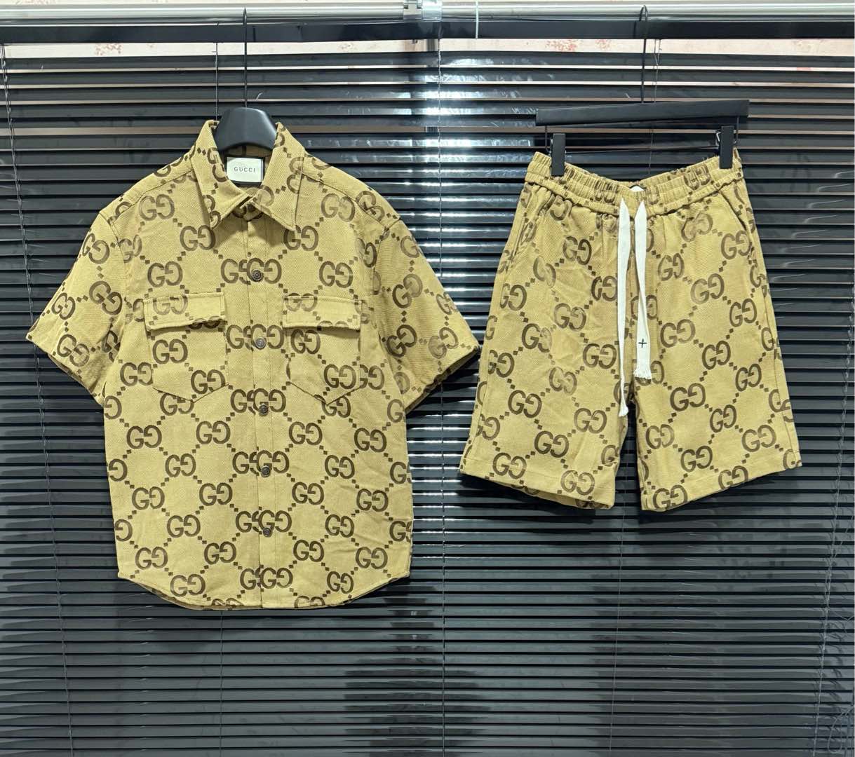 Full of prints high-quality denim suit Full of prints high-quality denim suit