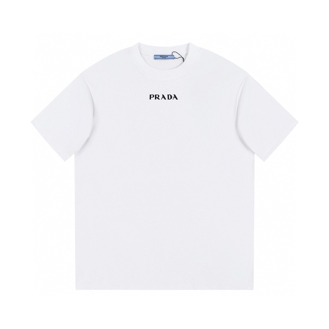 Simple Print T-shirt Simple Print T-shirt