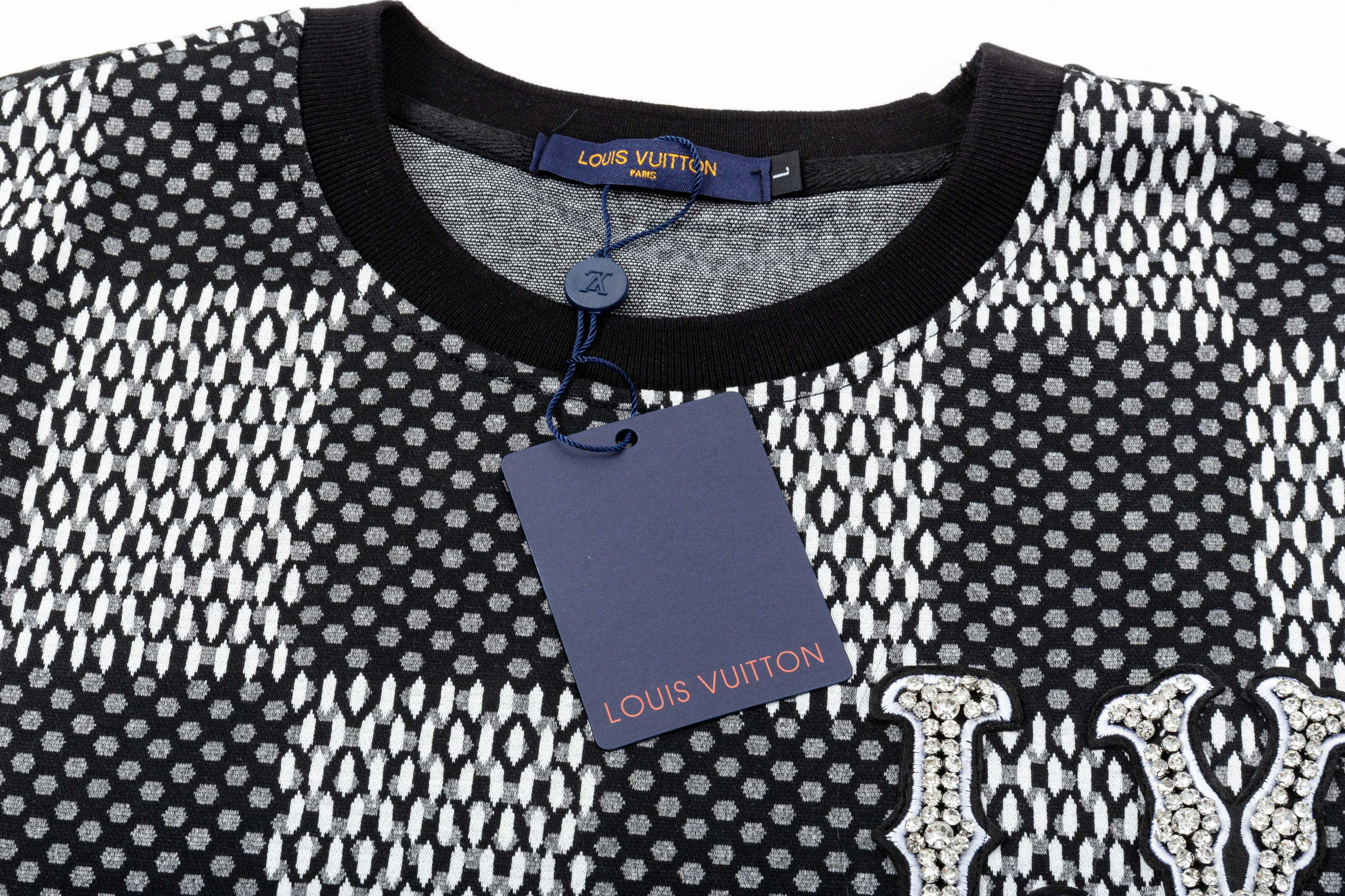 Classic checkerboard t-shirt Classic checkerboard t-shirt