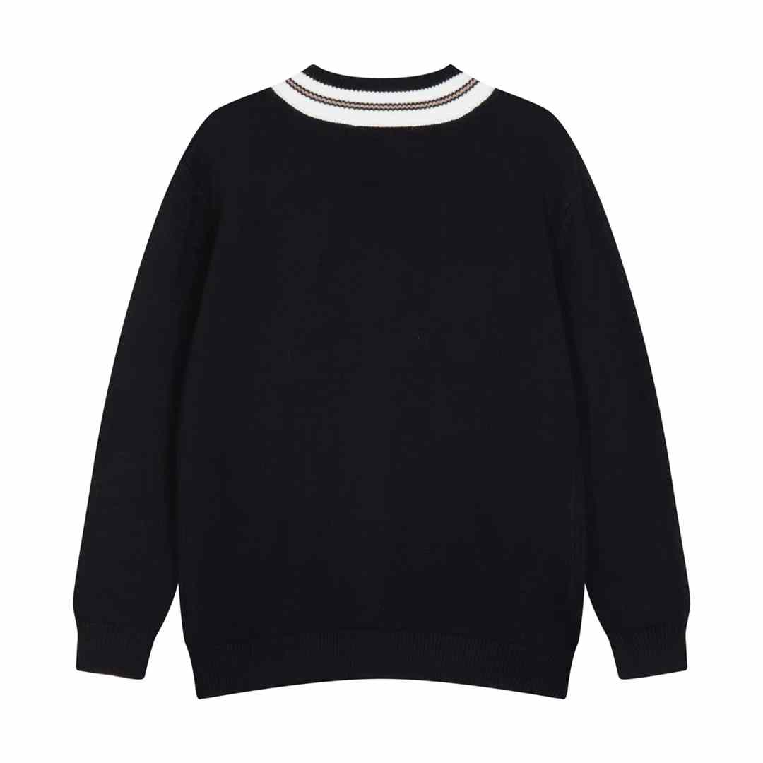 Bee print V-neck sweater Bee print V-neck sweater