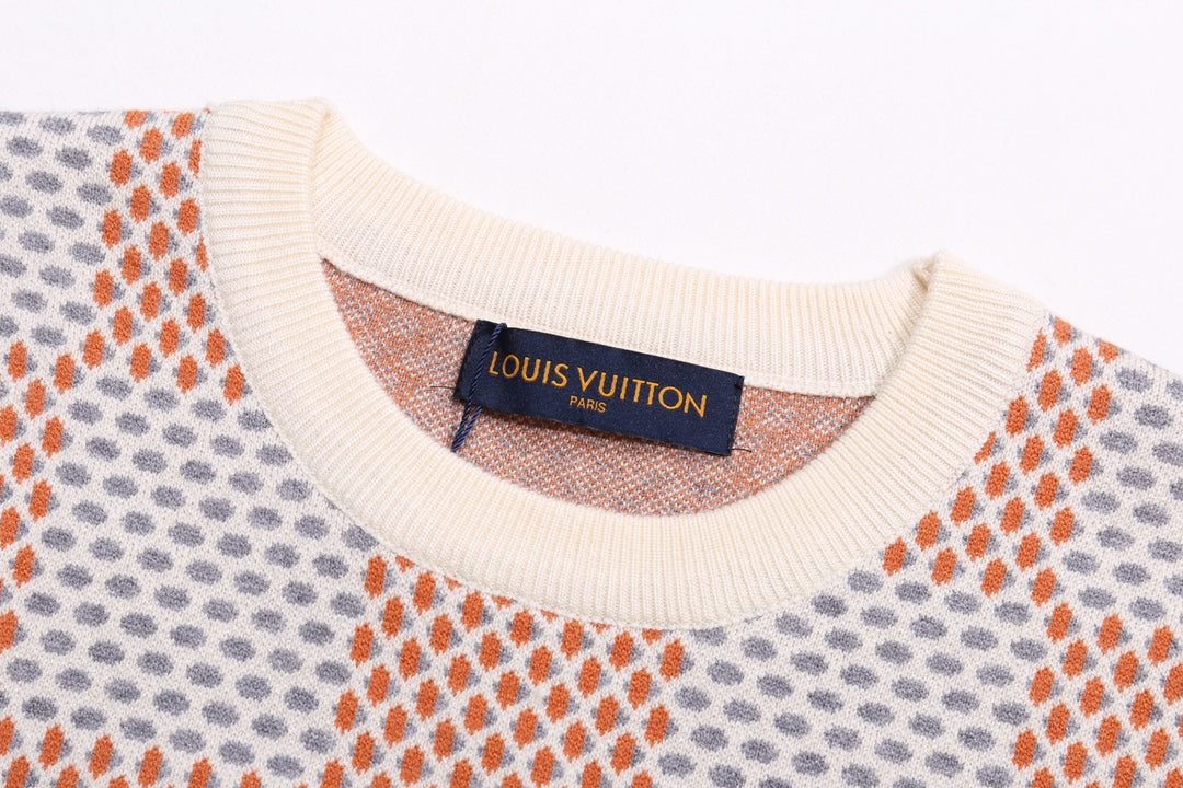 1014 Classic multi-colored plaid sweater 1014 Classic multi-colored plaid sweater