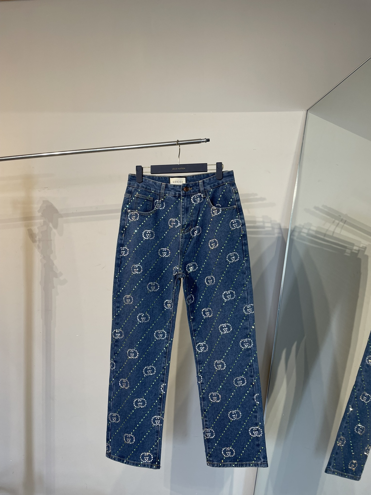 New high quality jeans full of diamonds New high quality jeans full of diamonds