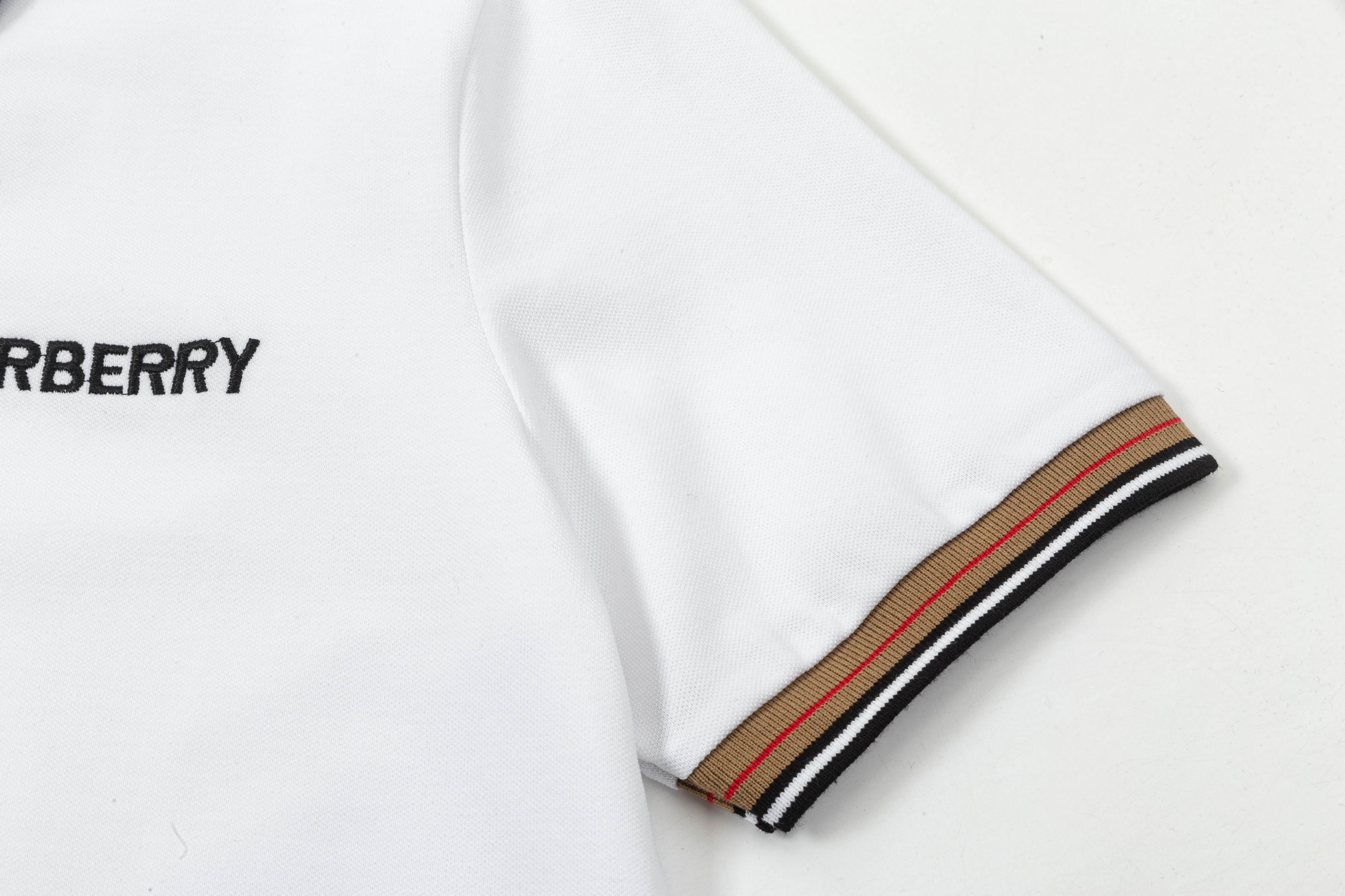 Classic polo shirt Classic polo shirt