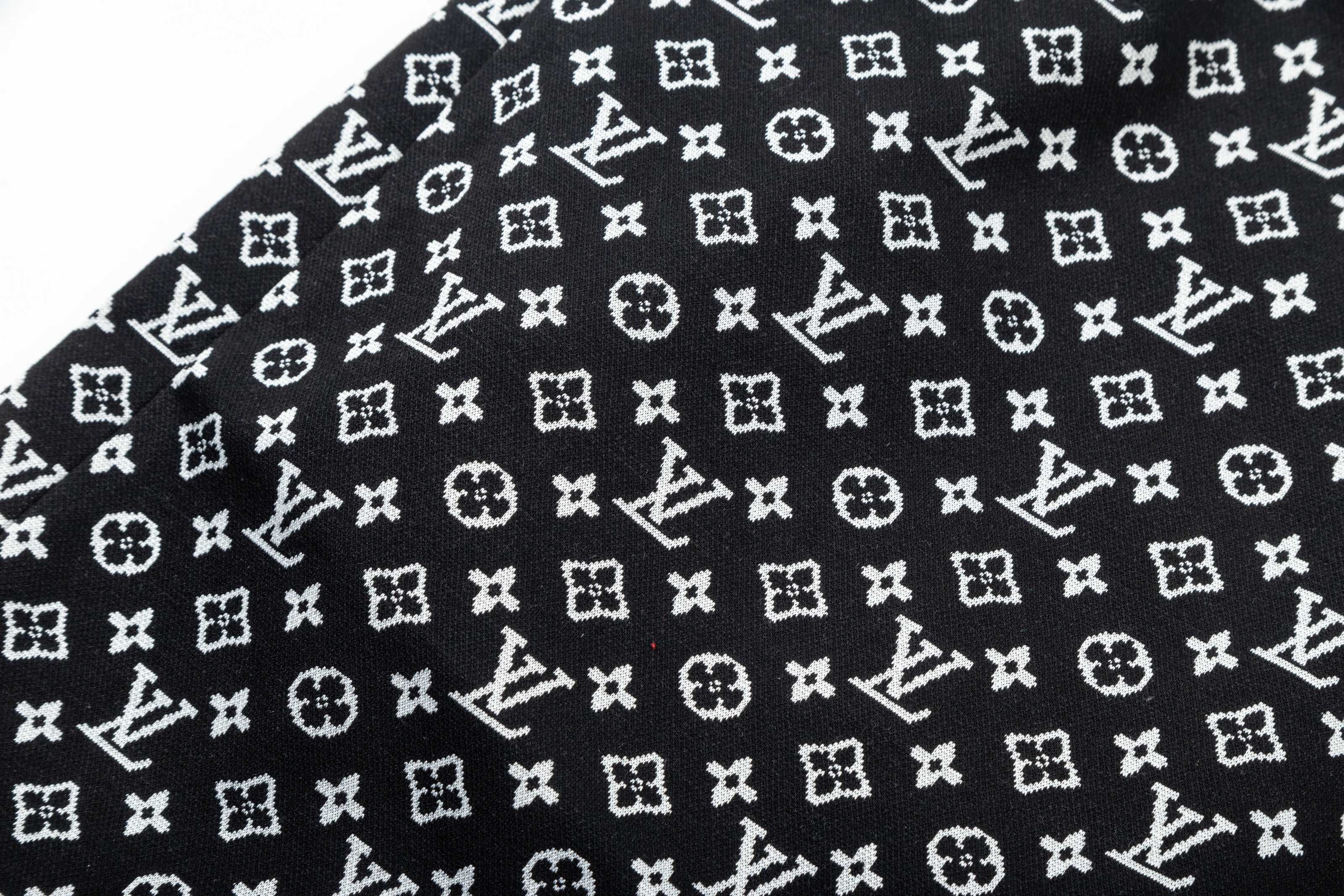 Classic prints full of logo shorts Classic prints full of logo shorts