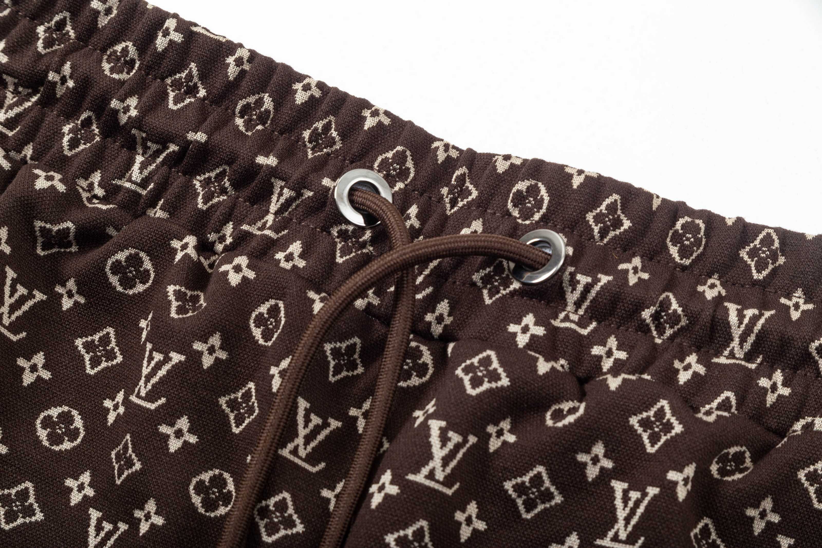 Classic prints full of logo shorts Classic prints full of logo shorts