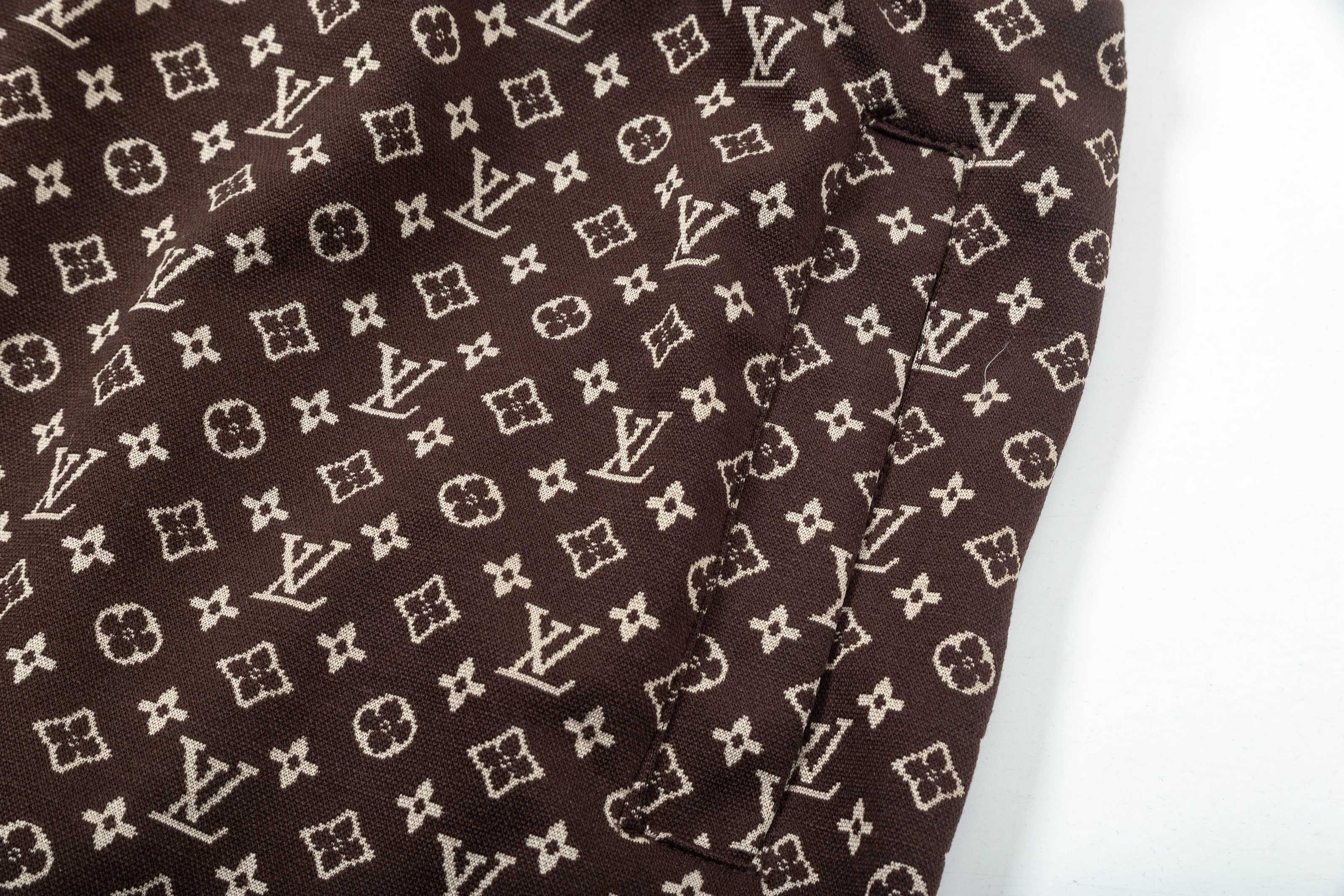 Classic prints full of logo shorts Classic prints full of logo shorts