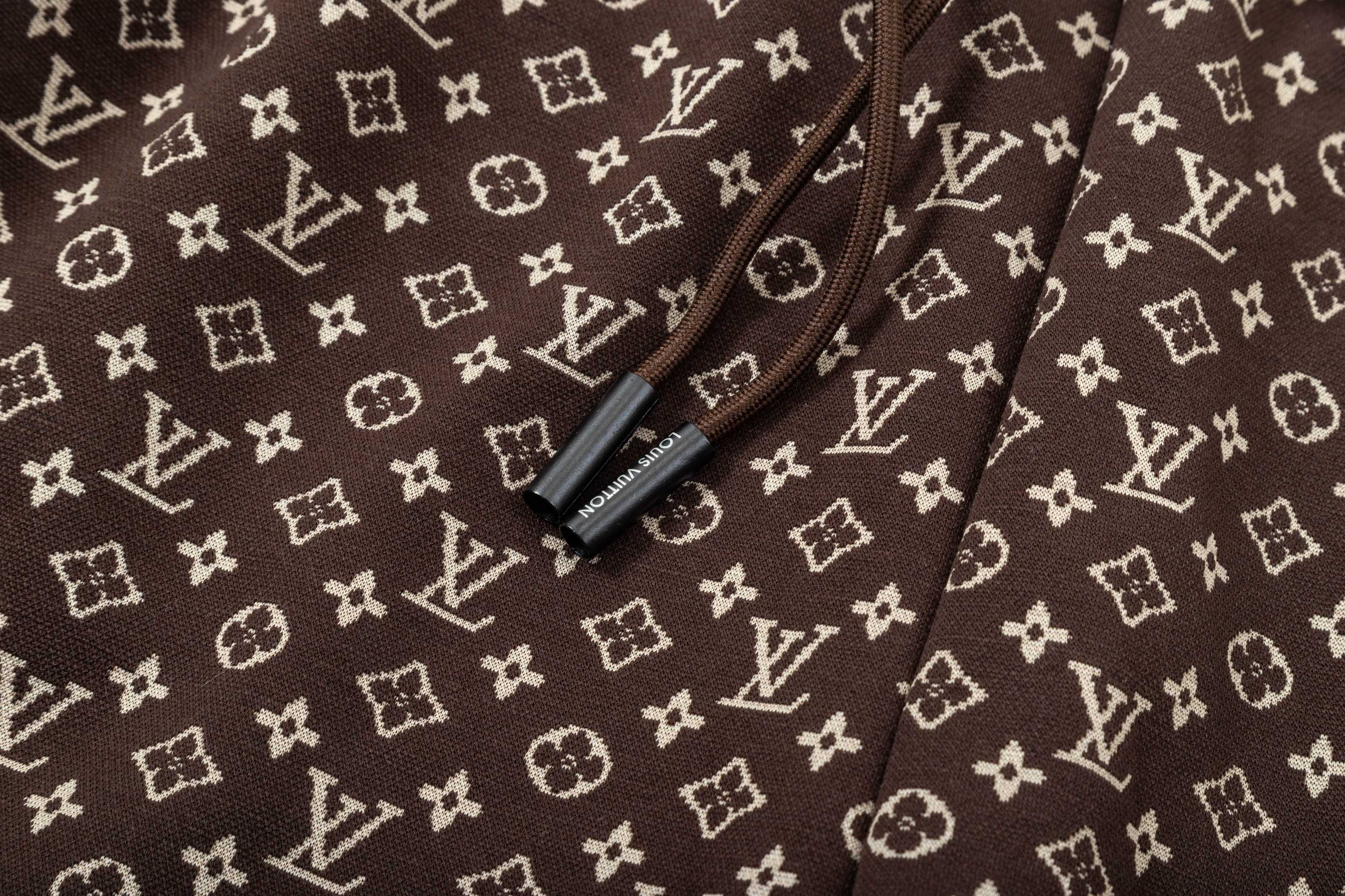 Classic prints full of logo shorts Classic prints full of logo shorts