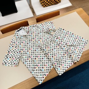 Polka dot style shirt and shorts suit
