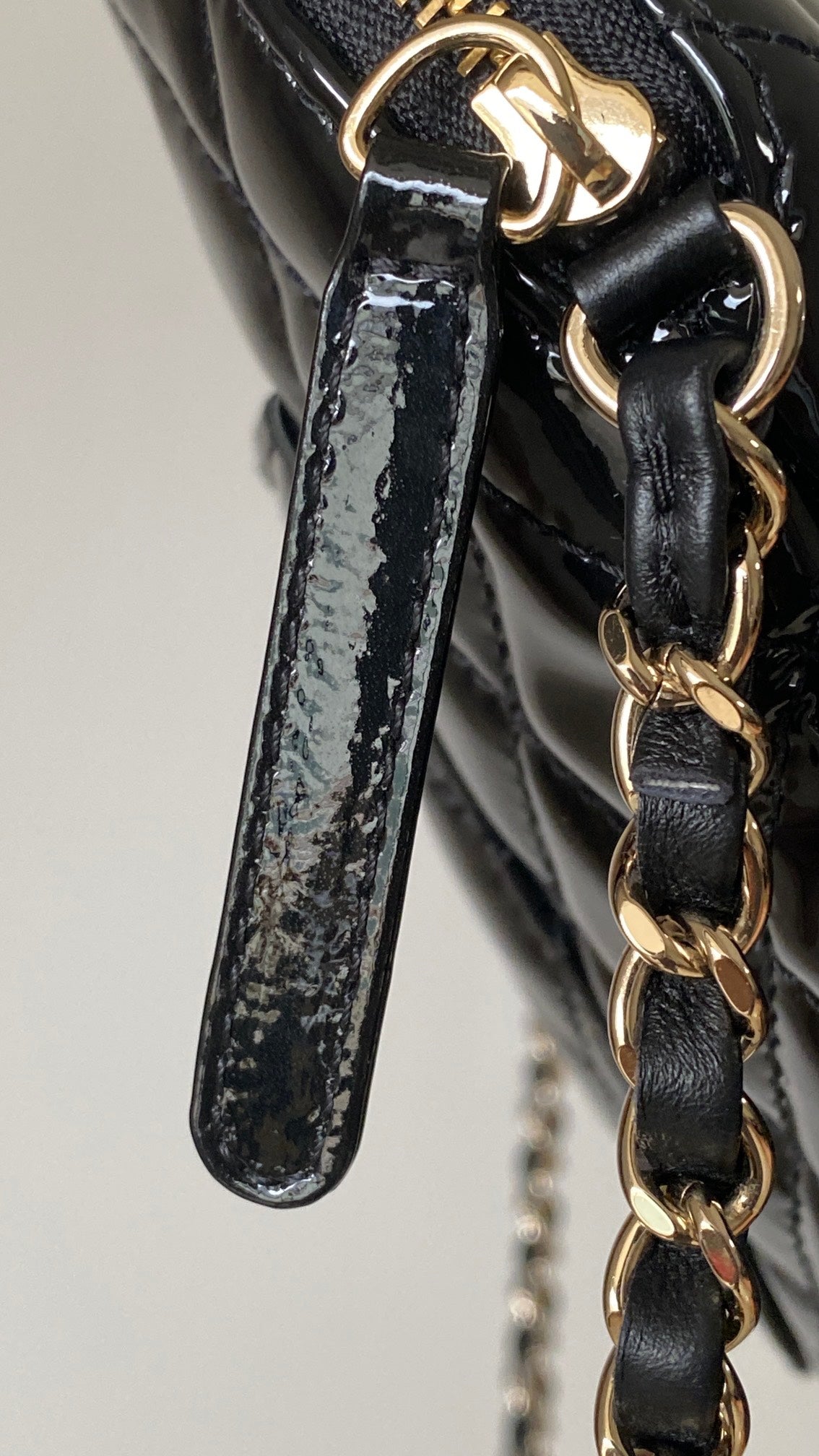 0528 Small handbag patent calfskin 0528 Small handbag patent calfskin