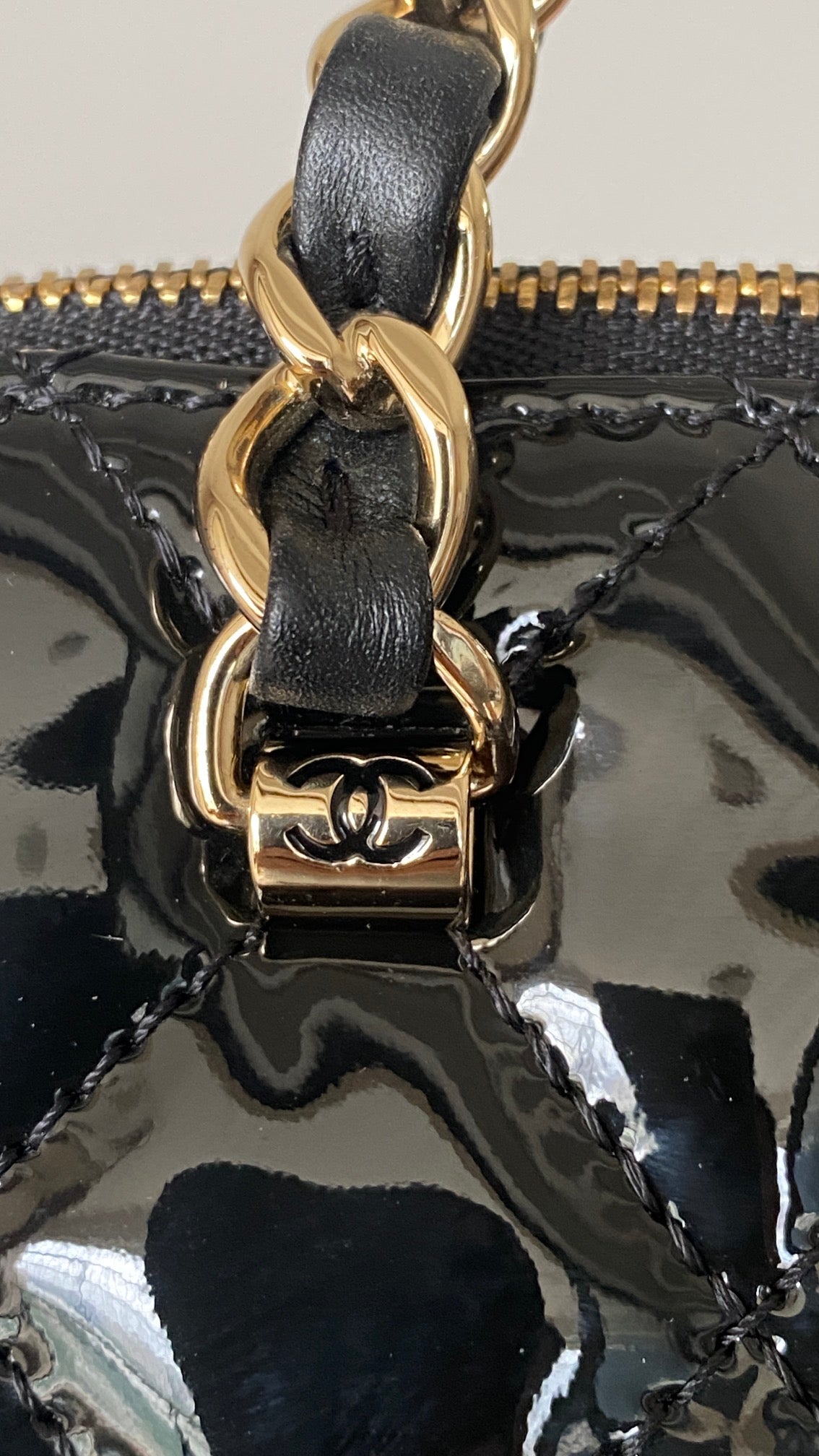 0528 Small handbag patent calfskin 0528 Small handbag patent calfskin