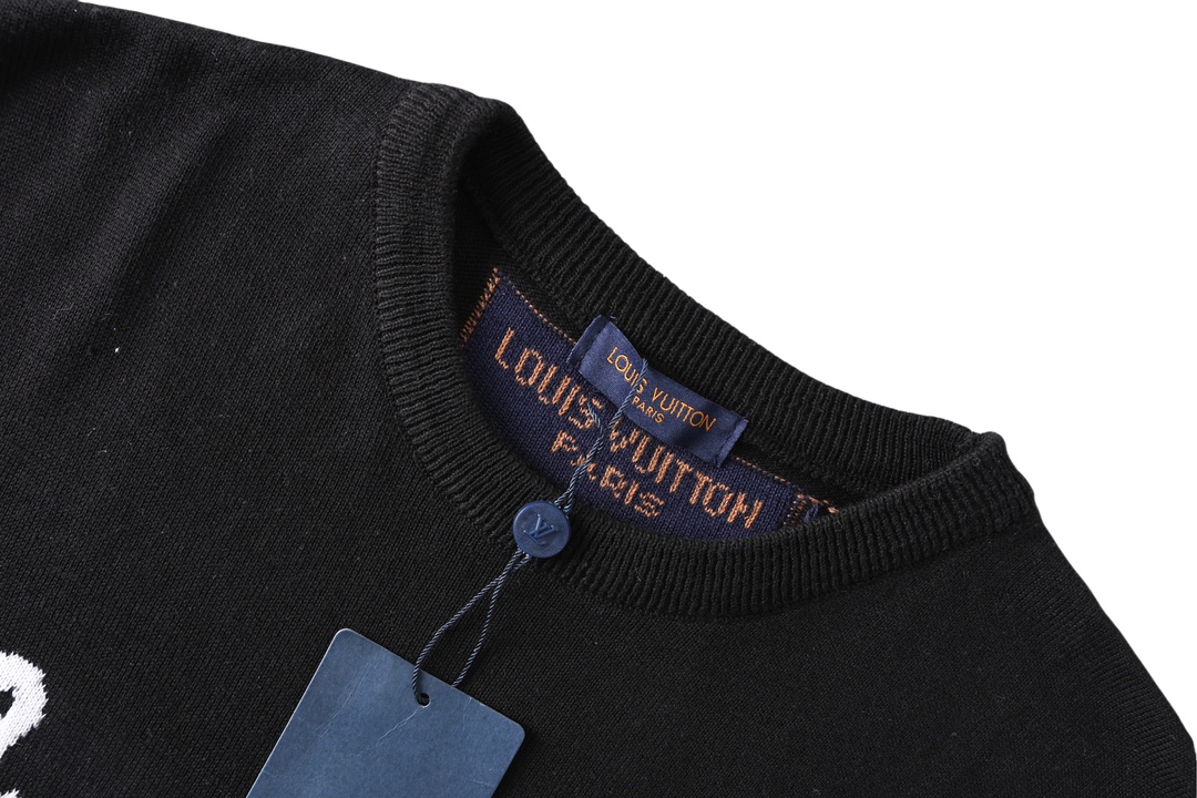 Classic jacquard knit lapel short sleeve shirt Classic jacquard knit lapel short sleeve shirt