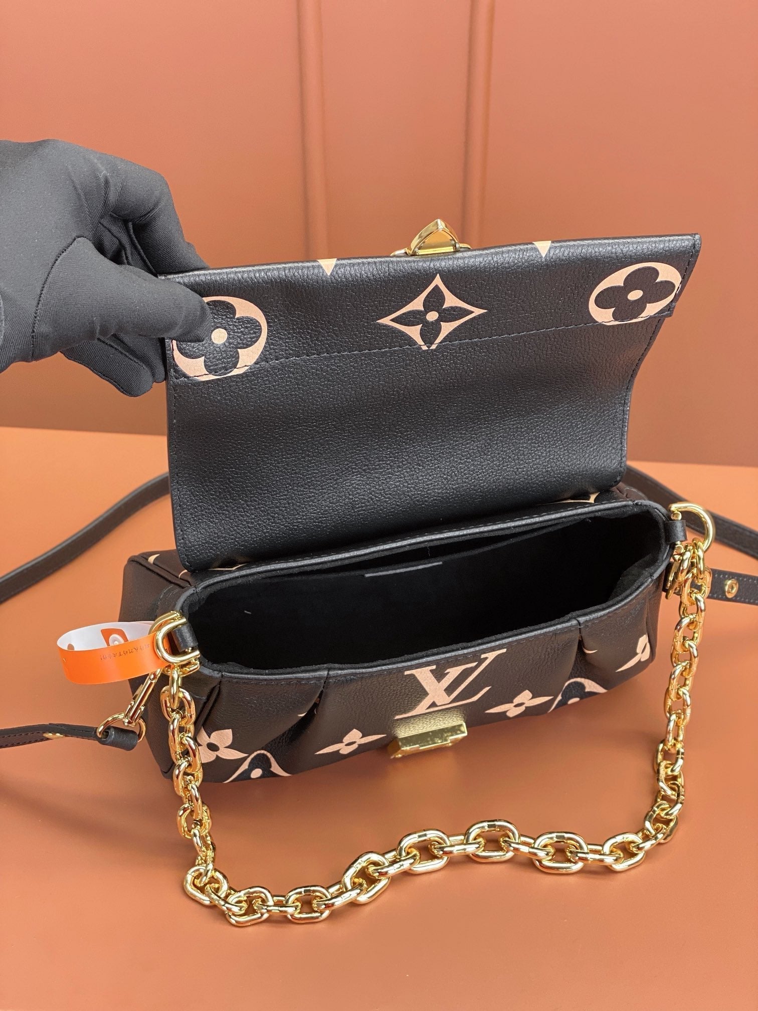 0528 Favorite Bicolour Monogram Empreinte Leather 0528 Favorite Bicolour Monogram Empreinte Leather
