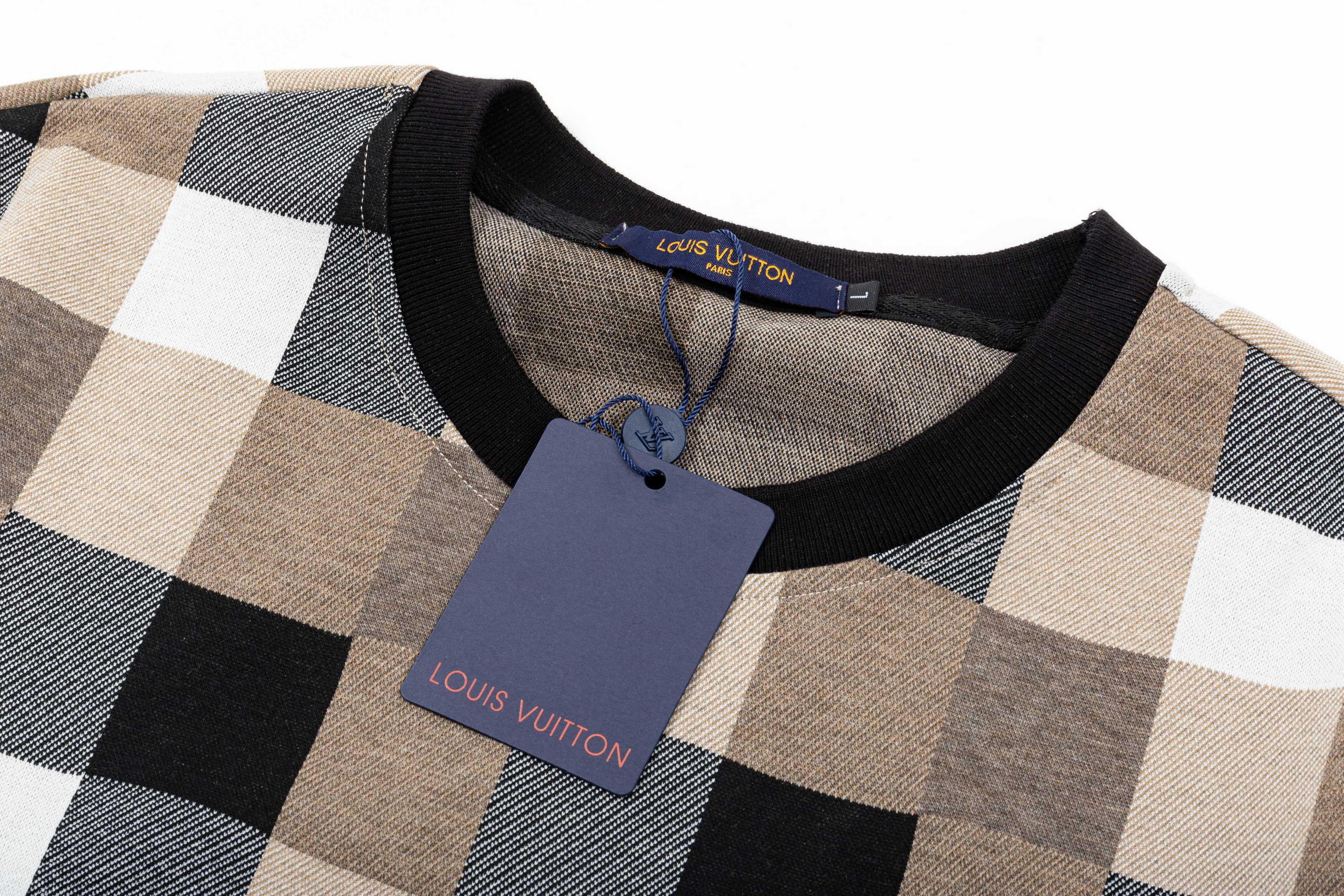 Classic checkerboard t-shirt Classic checkerboard t-shirt