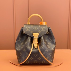 0528 Monogram Monsouris Nm Bb