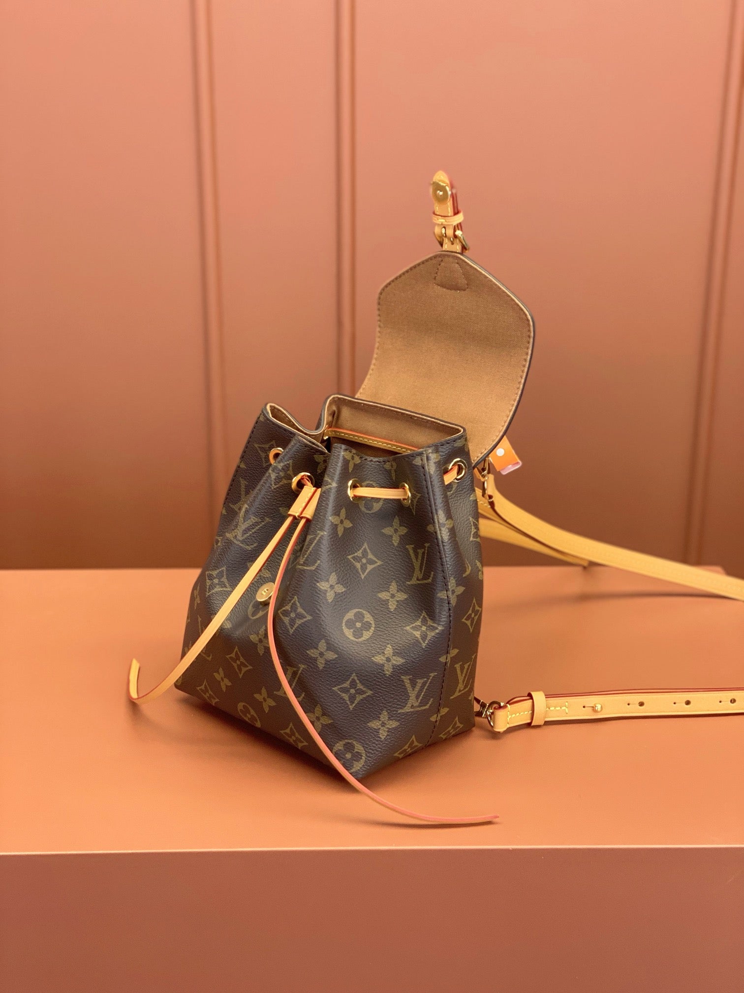0528 Monogram Monsouris Nm Bb 0528 Monogram Monsouris Nm Bb