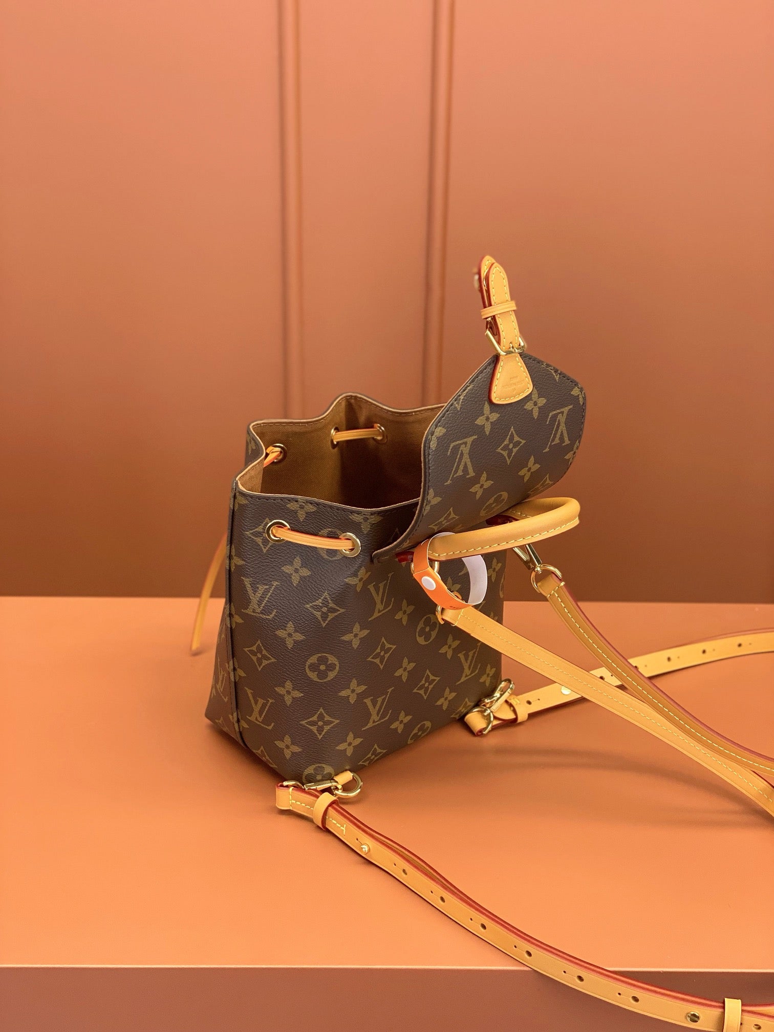 0528 Monogram Monsouris Nm Bb 0528 Monogram Monsouris Nm Bb