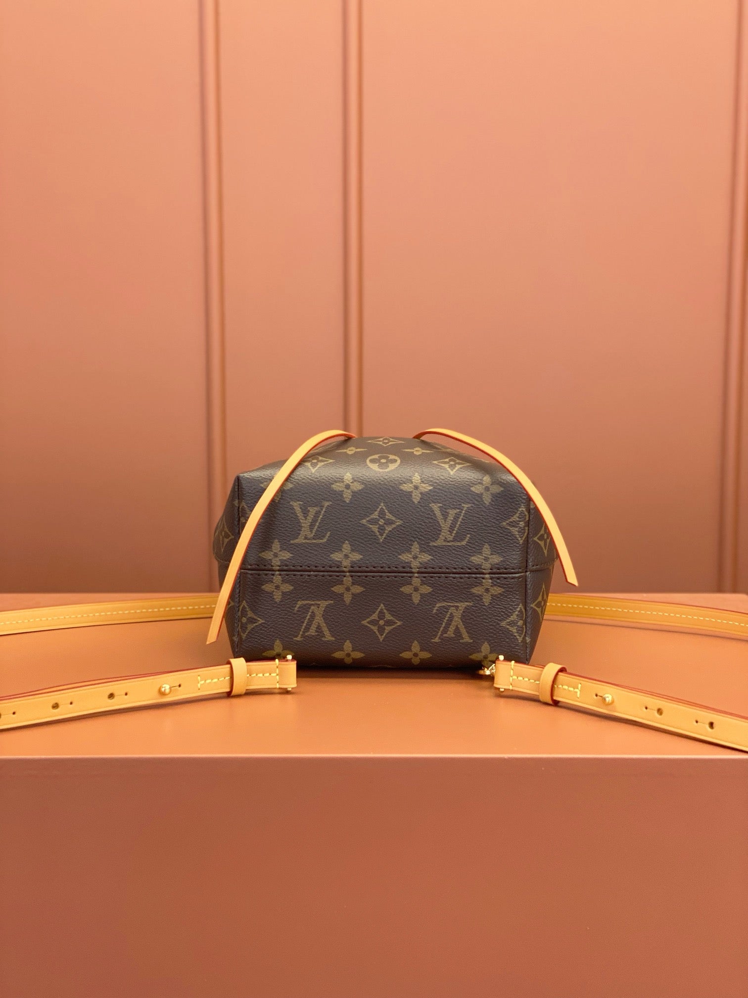 0528 Monogram Monsouris Nm Bb 0528 Monogram Monsouris Nm Bb