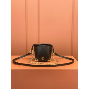 0528 Wallets and Small Leather Goods