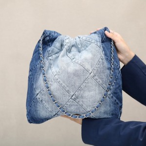 0528 Handbag Washed Denim & Silver-Tone Metal Light