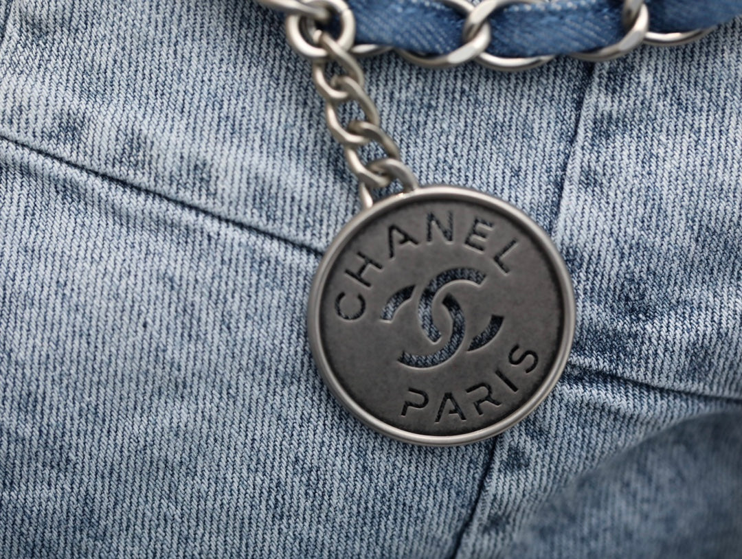 0528 Handbag Washed Denim & Silver-Tone Metal Light 0528 Handbag Washed Denim & Silver-Tone Metal Light