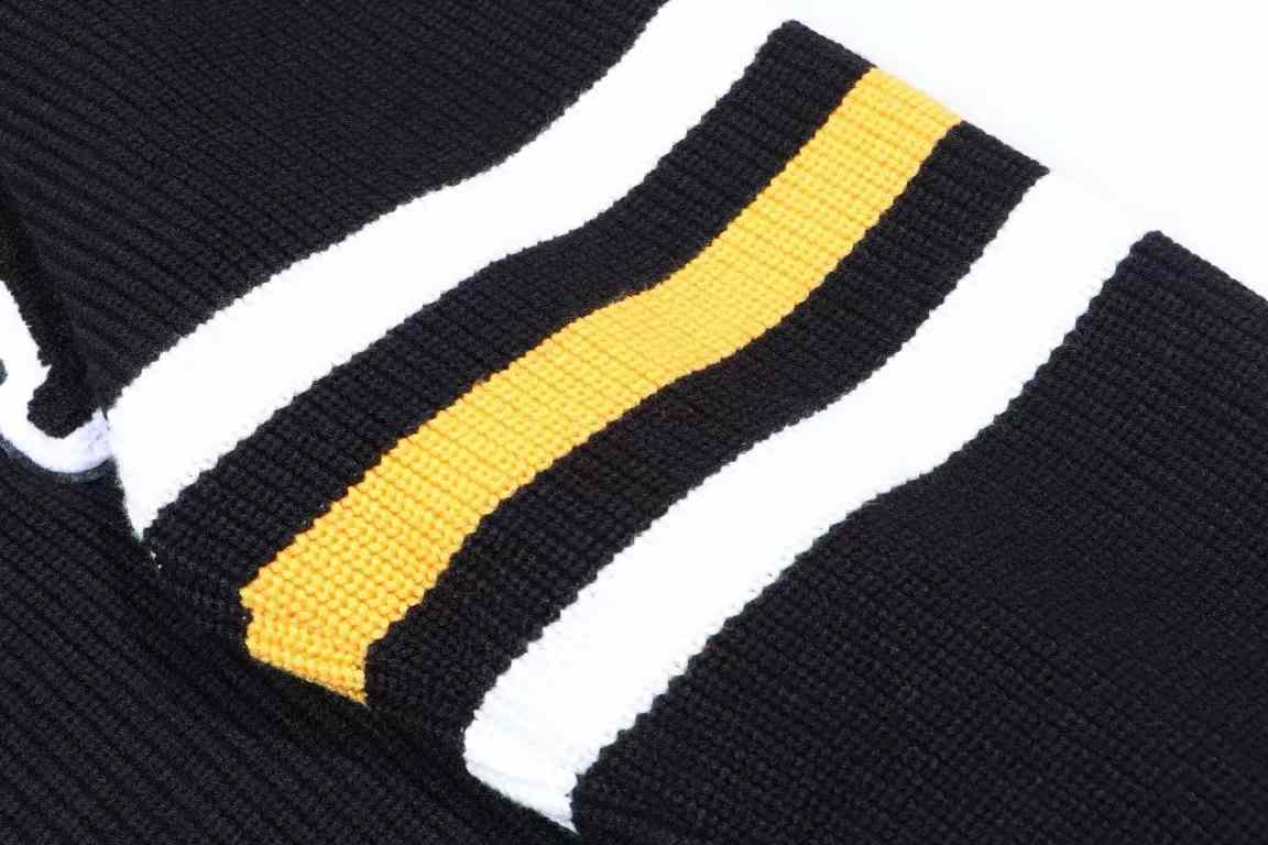 Classic three-bar sweater Classic three-bar sweater