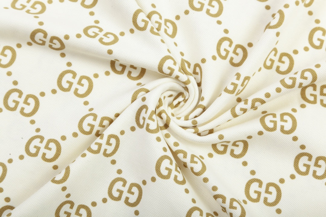 Simple Print T-shirt Simple Print T-shirt