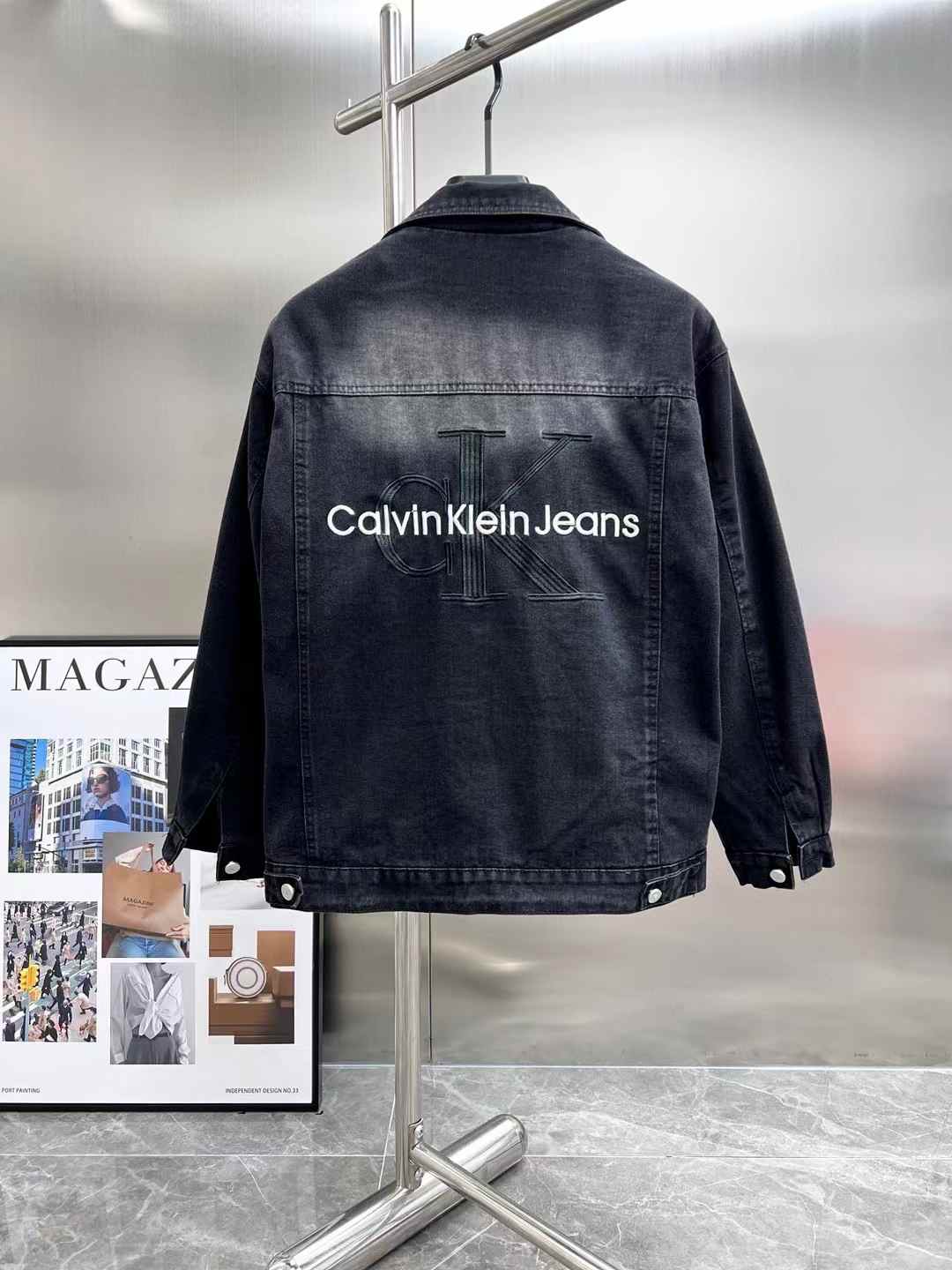 Heavy process limited edition runway fleece denim jacket Heavy process limited edition runway fleece denim jacket