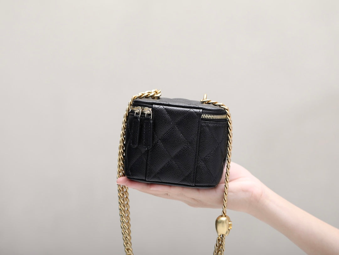 0528 Black handle small card holder mini handle chain bag 0528 Black handle small card holder mini handle chain bag