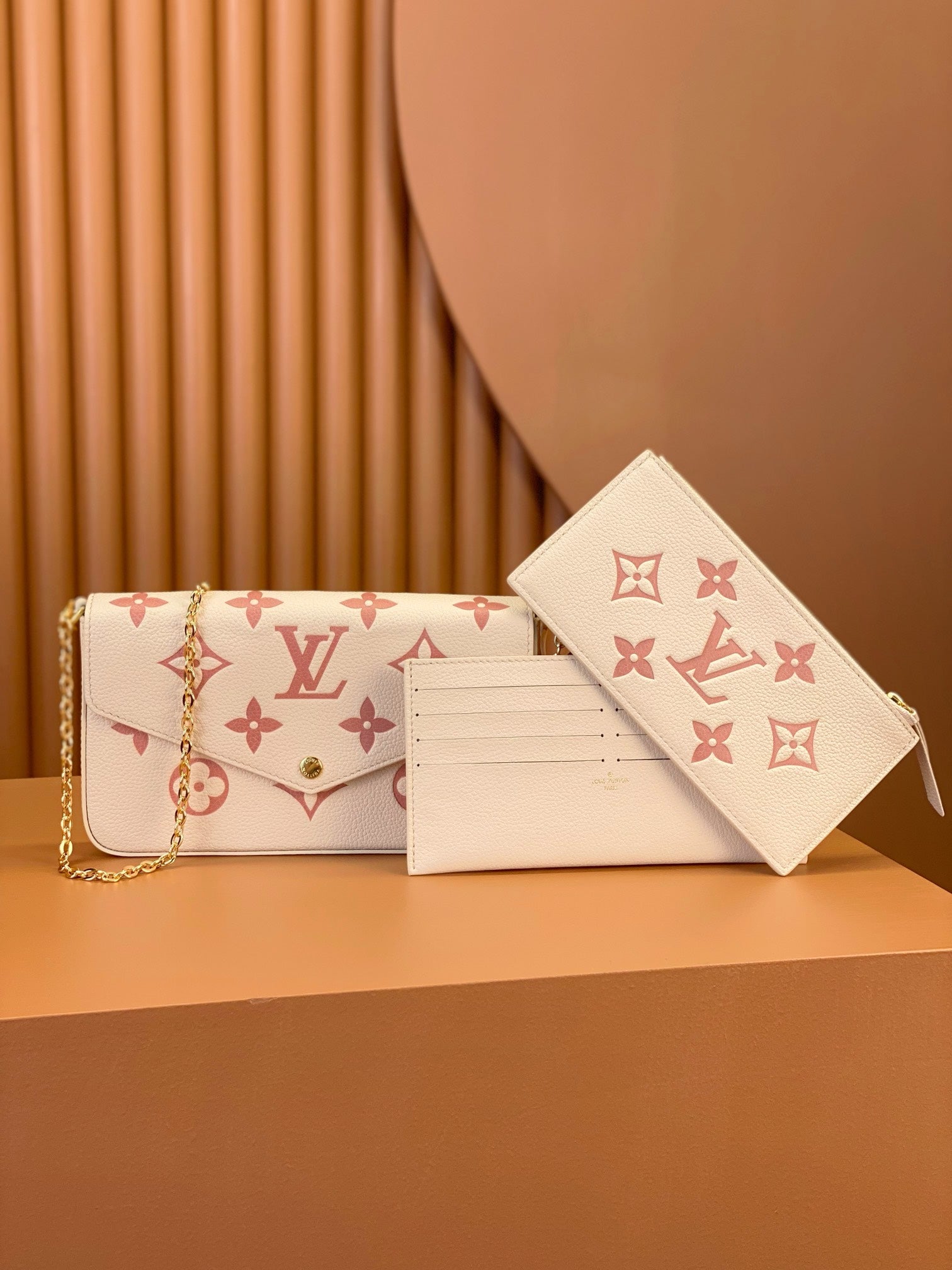 0528 Monogram Empreinte Félicie Pochette 0528 Monogram Empreinte Félicie Pochette
