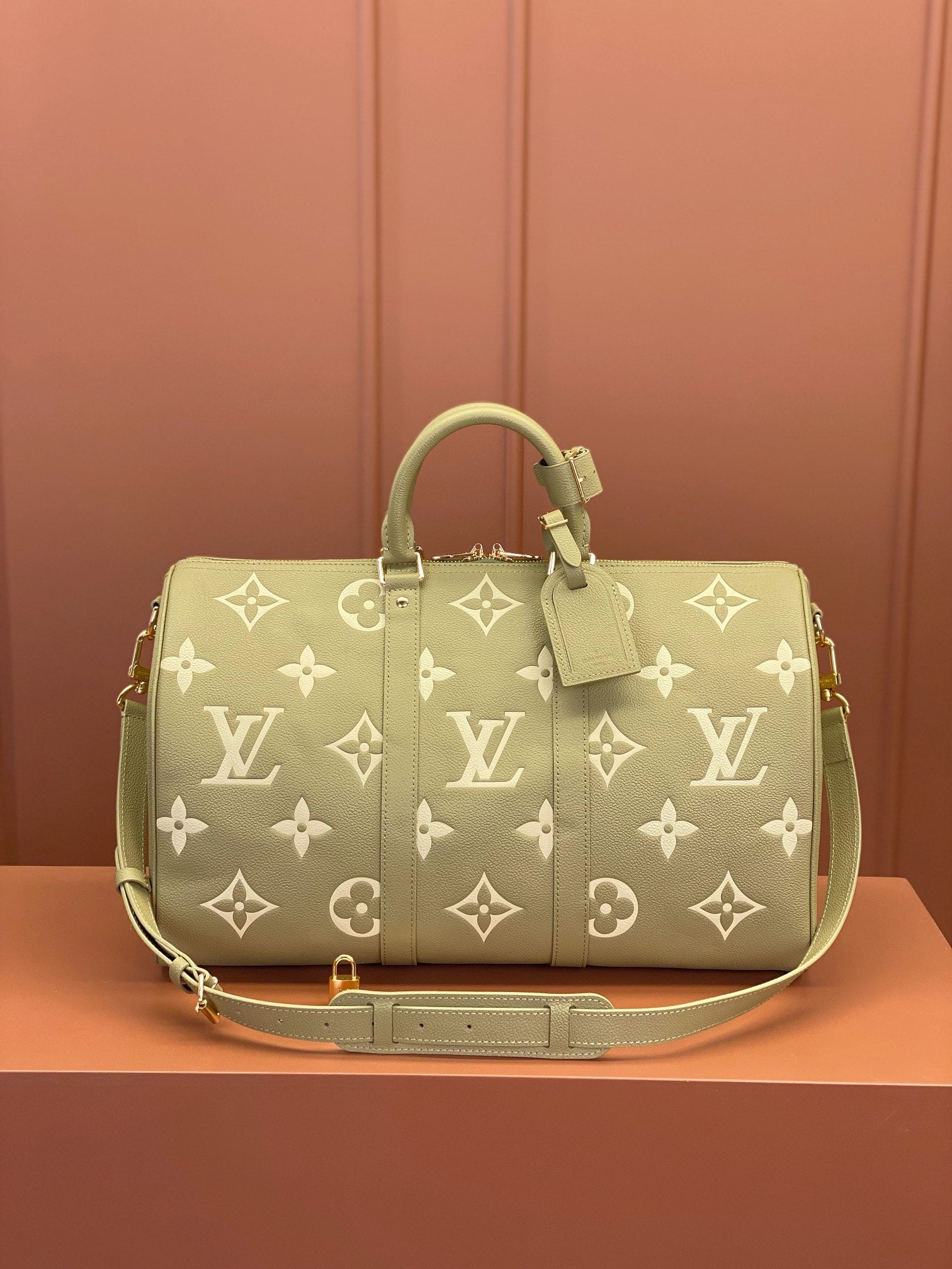 0528 Keepall Bandoulière 45 Monogram Empreinte Leather 0528 Keepall Bandoulière 45 Monogram Empreinte Leather