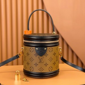 0528 Monogram Cannes Handbag
