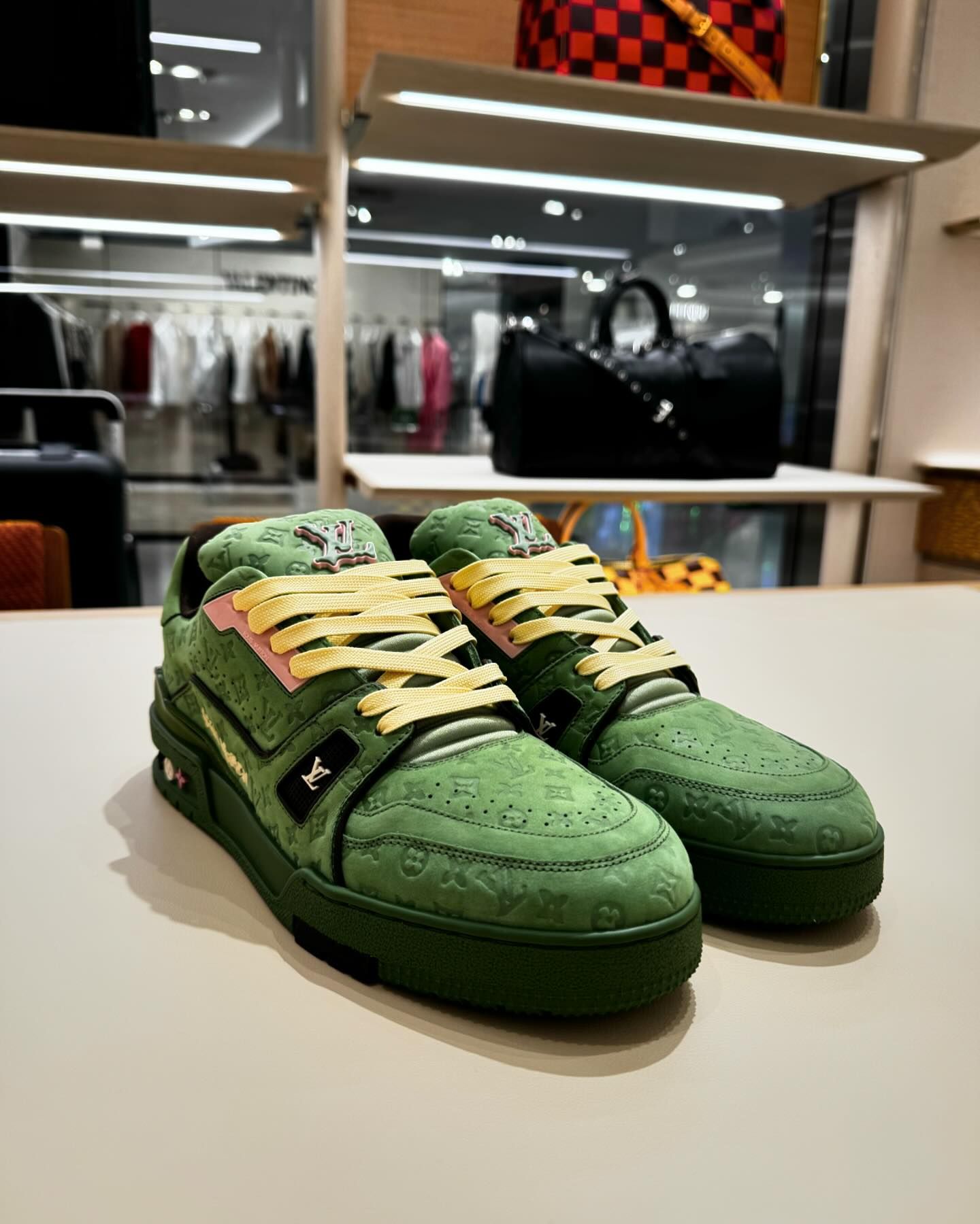 Classic avocado color matching shoes Classic avocado color matching shoes