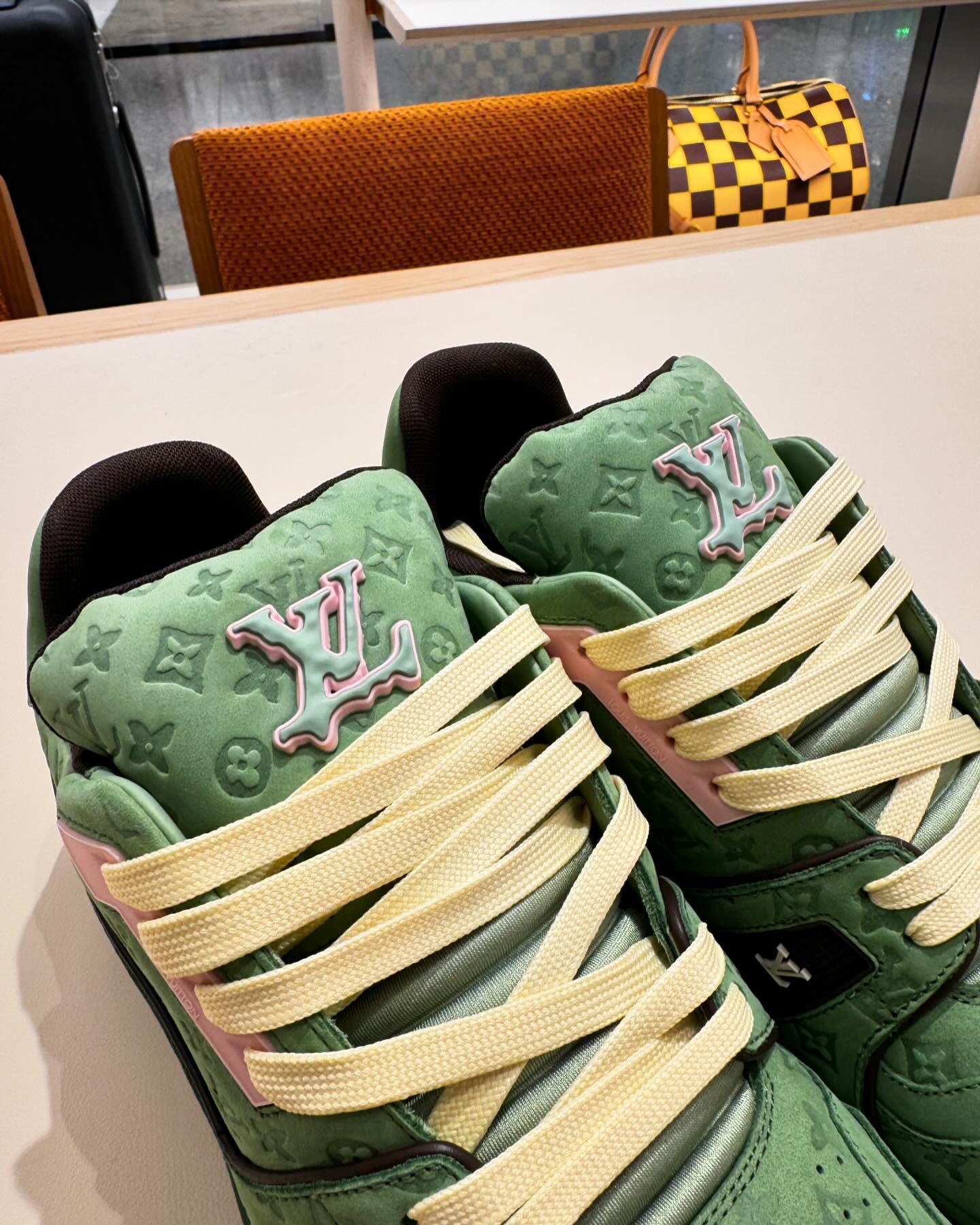 Classic avocado color matching shoes Classic avocado color matching shoes