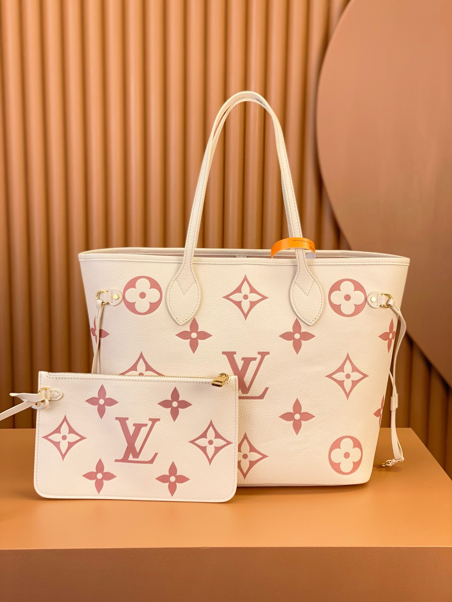 0528 Neverfull MM Monogram Empreinte Leather 0528 Neverfull MM Monogram Empreinte Leather