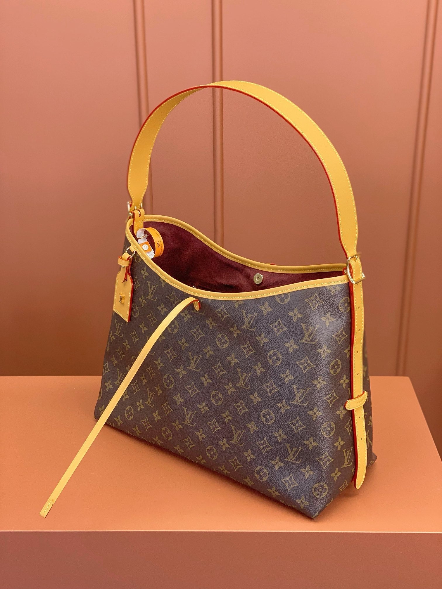 0528 CarryAll MM Monogram 0528 CarryAll MM Monogram