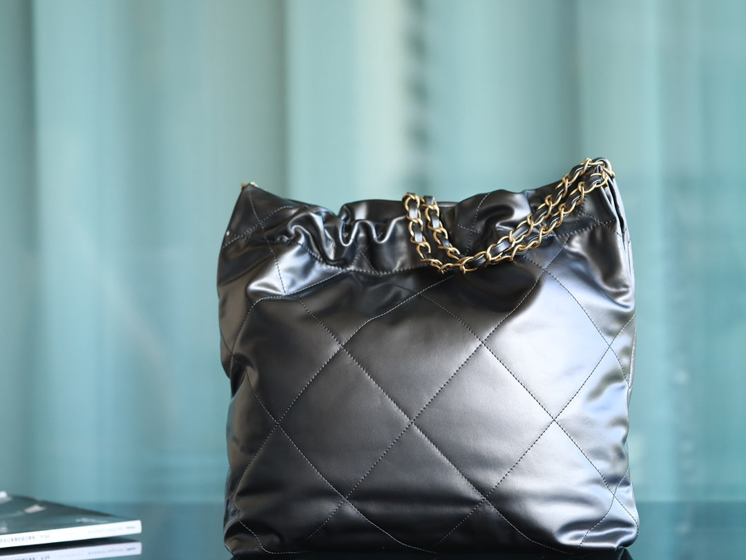 0528 Handbag Shiny Calfskin & Gold-Tone Metal metal gray 0528 Handbag Shiny Calfskin & Gold-Tone Metal metal gray
