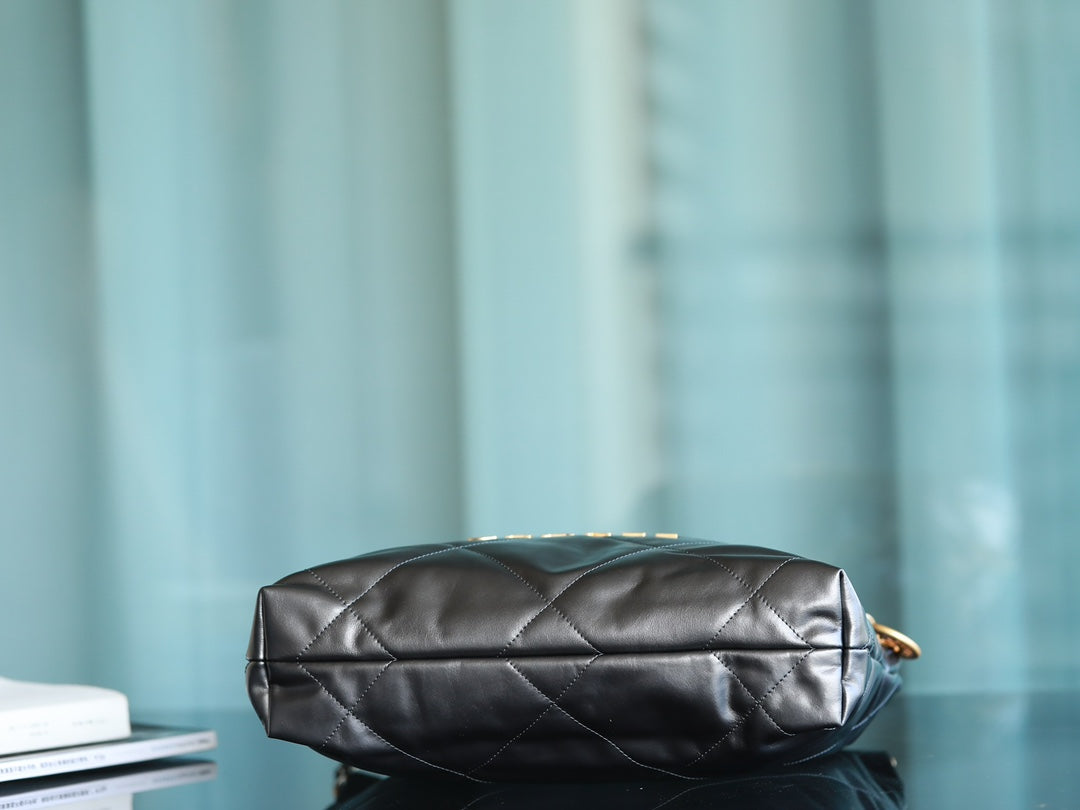 0528 Handbag Shiny Calfskin & Gold-Tone Metal metal gray 0528 Handbag Shiny Calfskin & Gold-Tone Metal metal gray