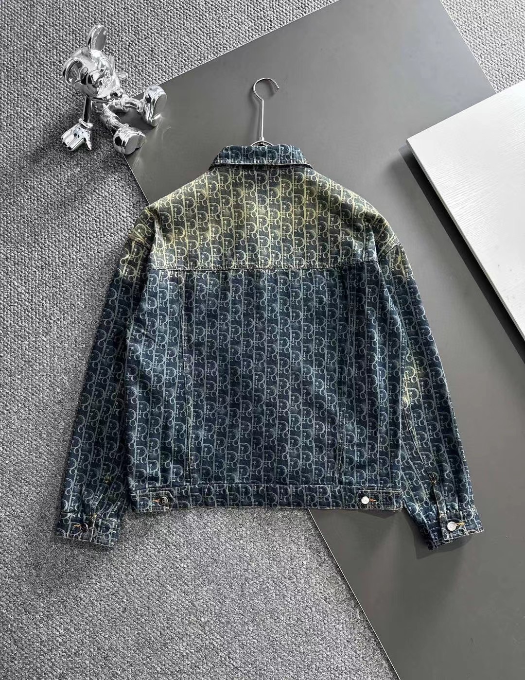 Vintage print layers denim jacket Vintage print layers denim jacket