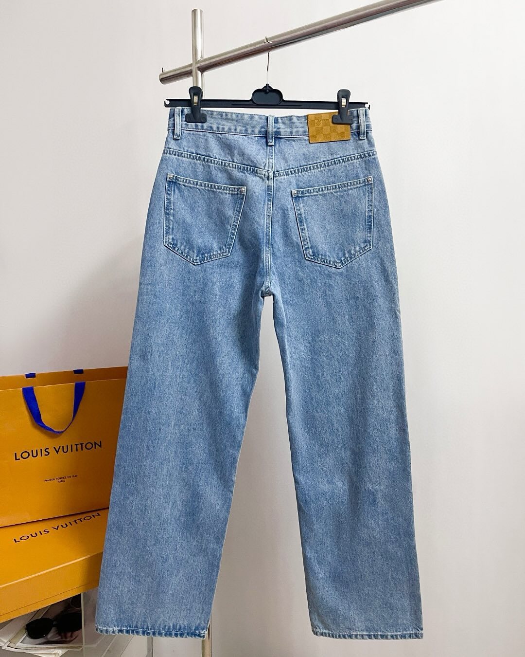 New trend printed jeans New trend printed jeans