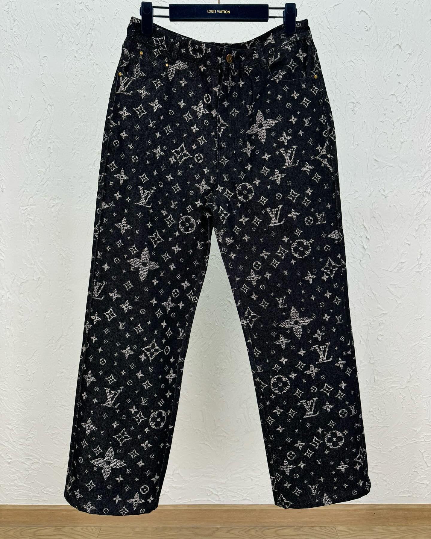 Full printed jeans Full printed jeans