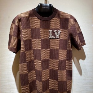 0528 L's Checkerboard T-shirt - Brown