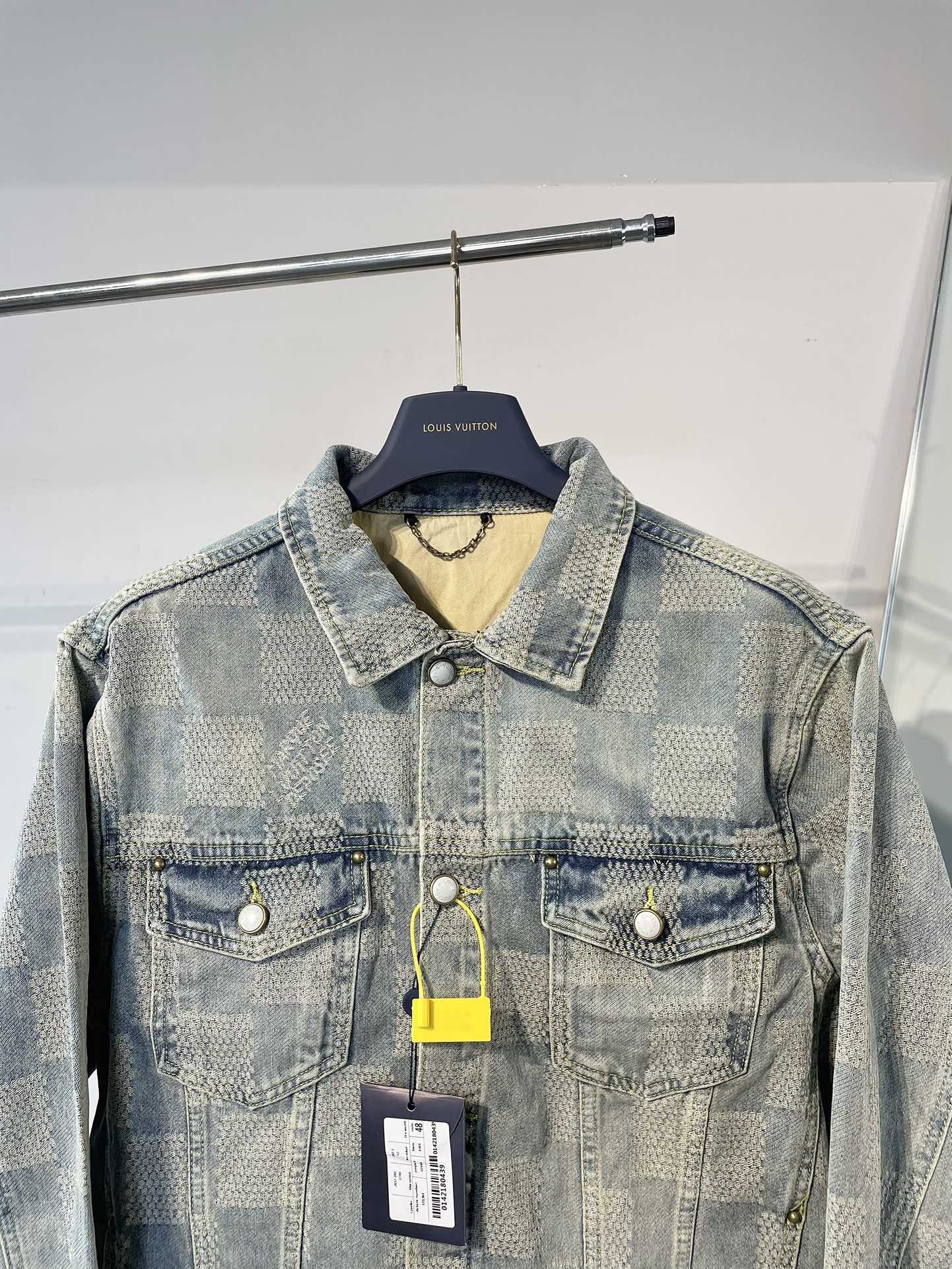 1105 New limited edition checkerboard patchwork washed blue denim jacket jeans set 1105 New limited edition checkerboard patchwork washed blue denim jacket jeans set