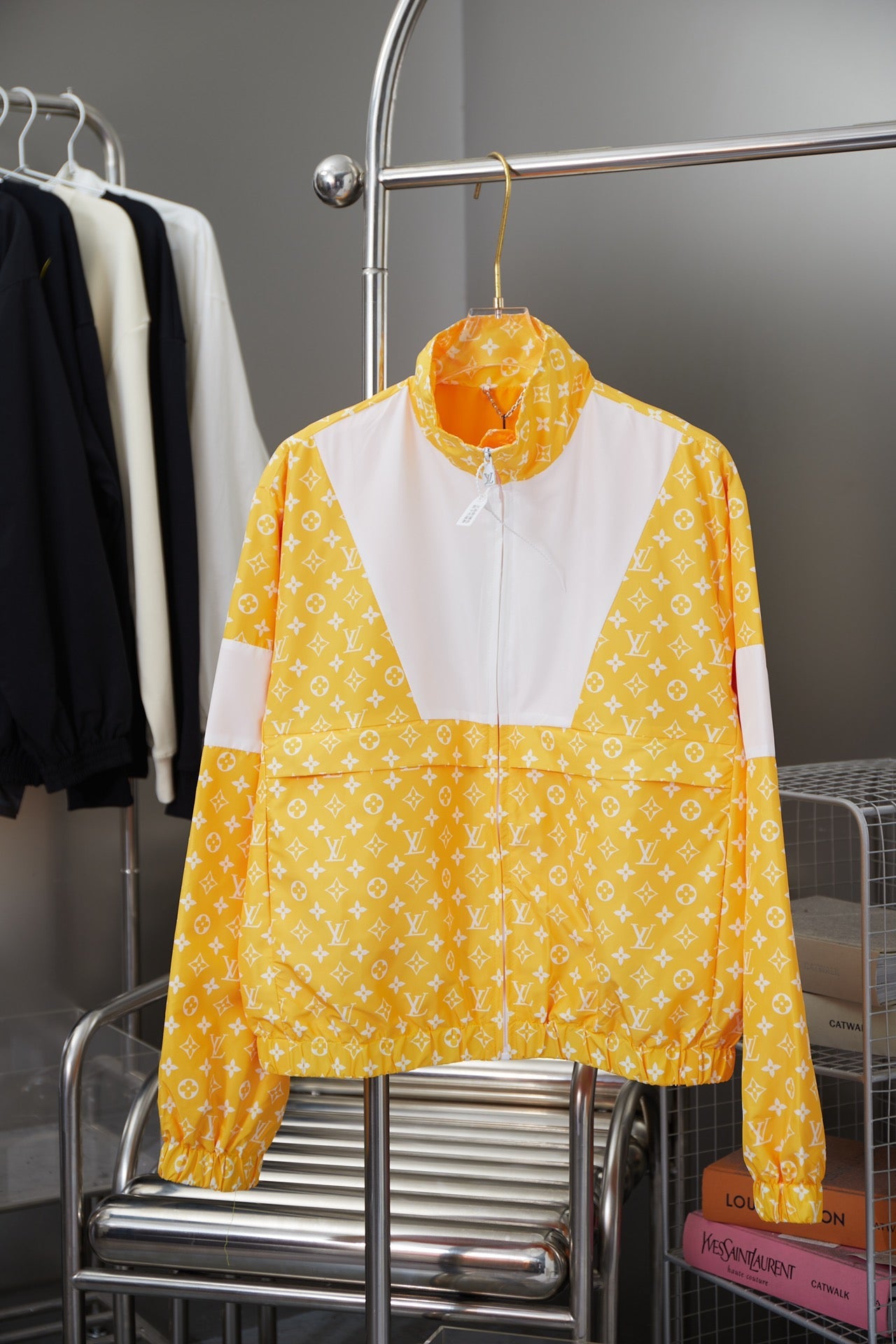 1031 The latest glitzy patchwork jacket 1031 The latest glitzy patchwork jacket
