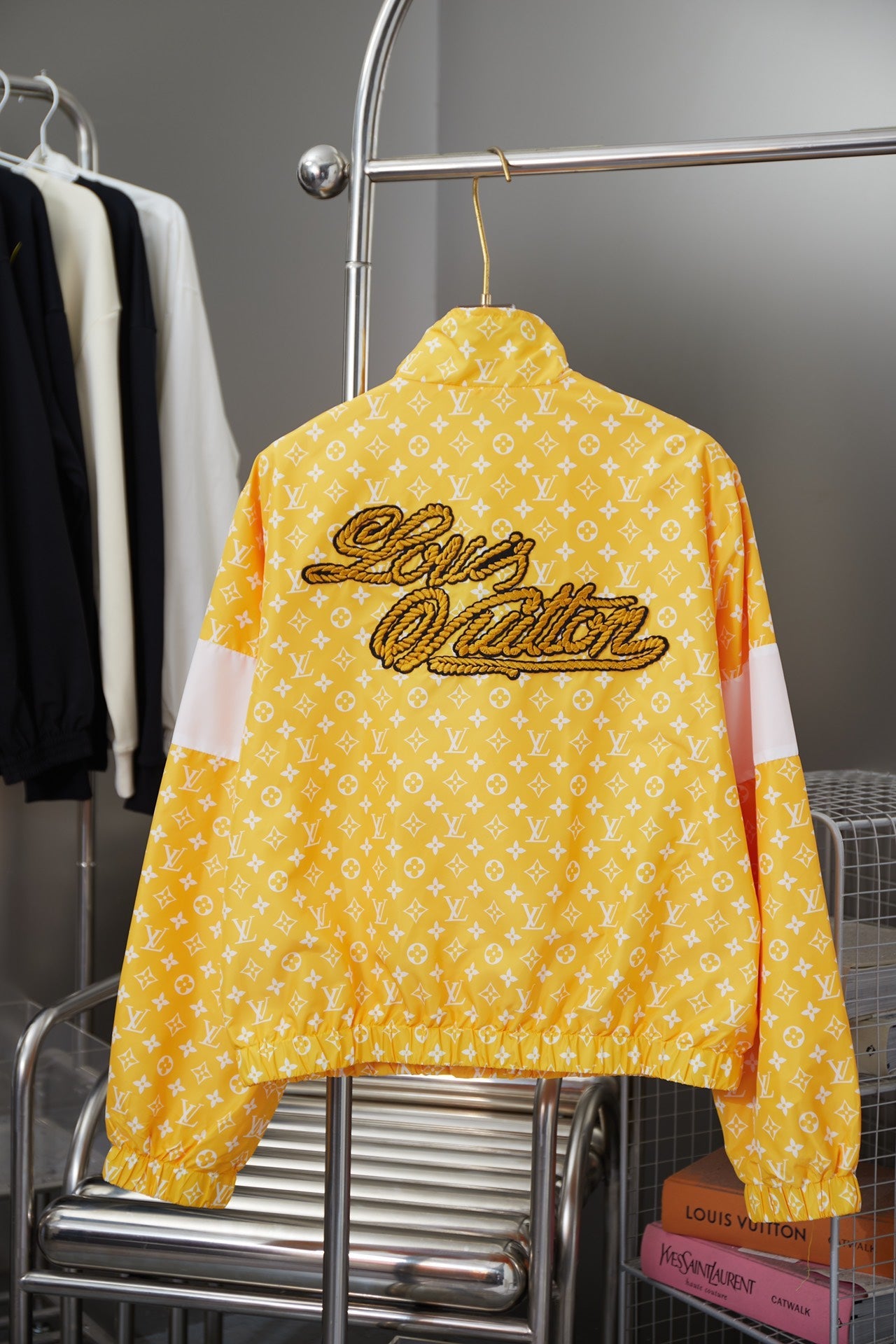 1031 The latest glitzy patchwork jacket 1031 The latest glitzy patchwork jacket