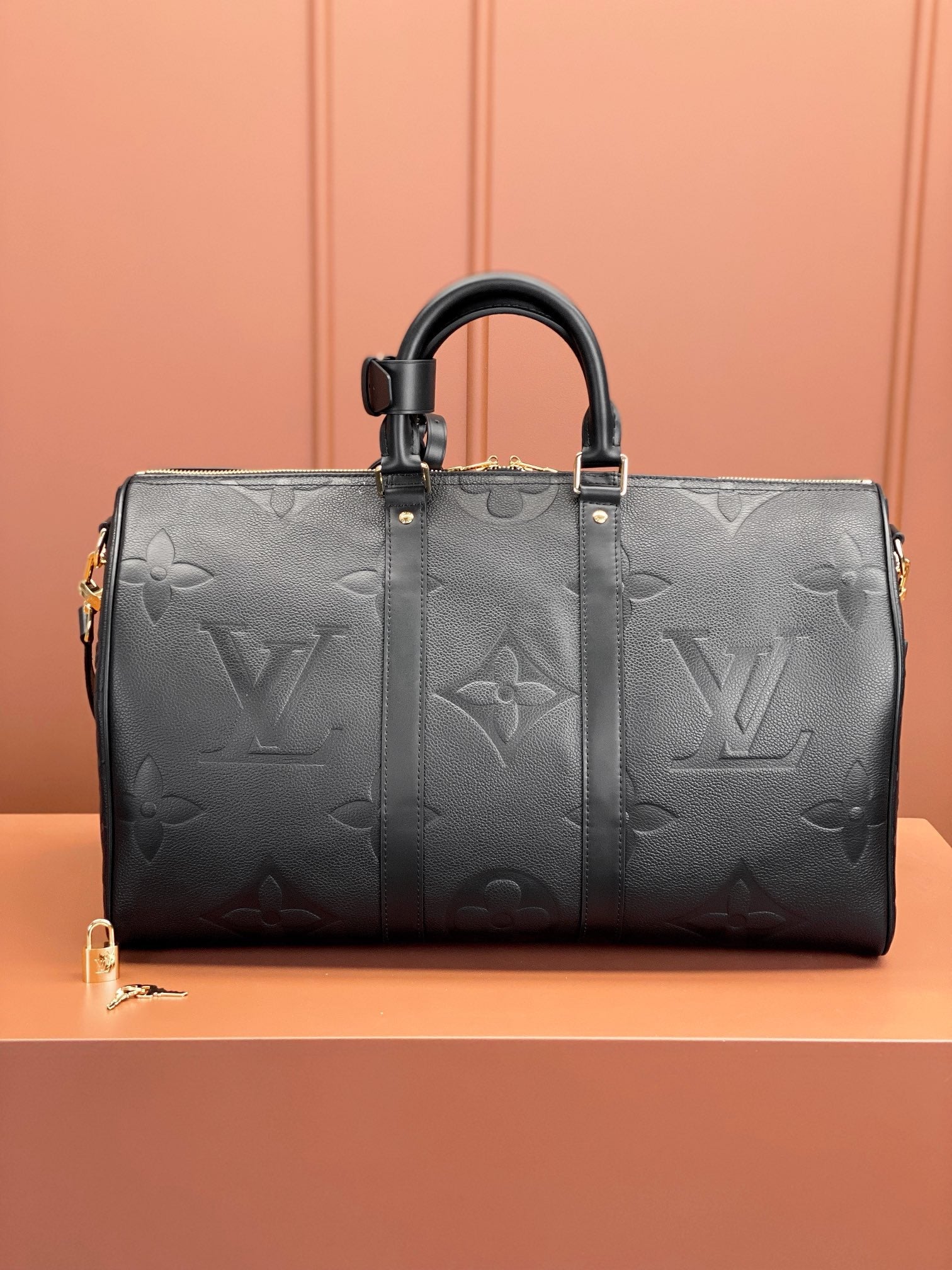 0528 Keepall Bandoulière 45 Monogram Empreinte Leather 0528 Keepall Bandoulière 45 Monogram Empreinte Leather