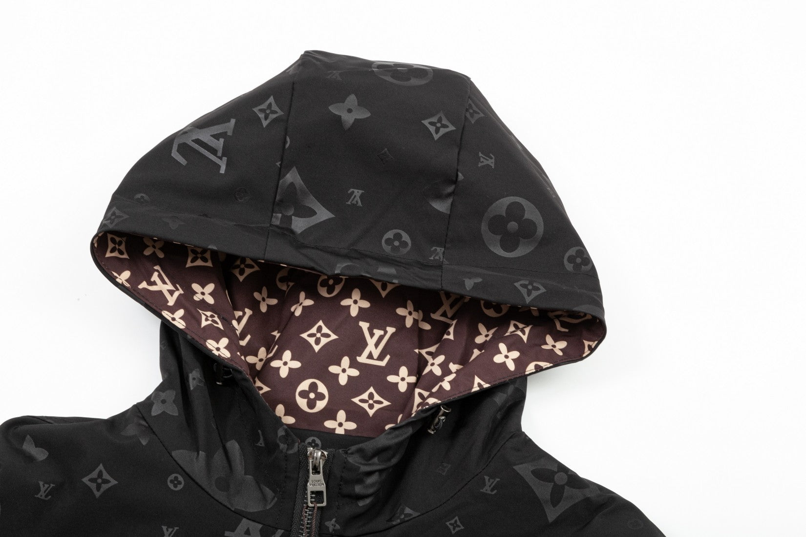 1021 New zip-up trench coat 1021 New zip-up trench coat